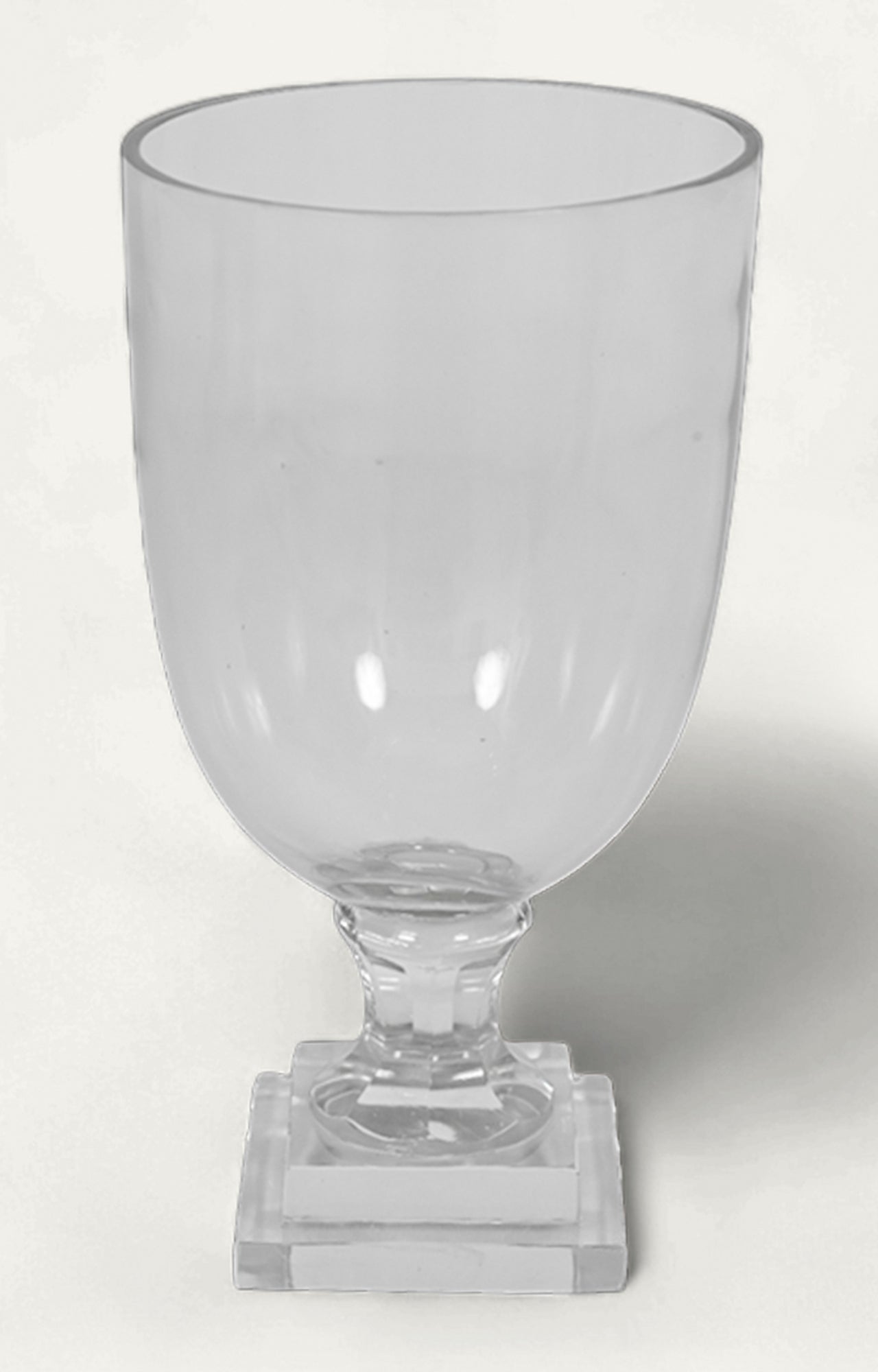 Clear glass candle holder