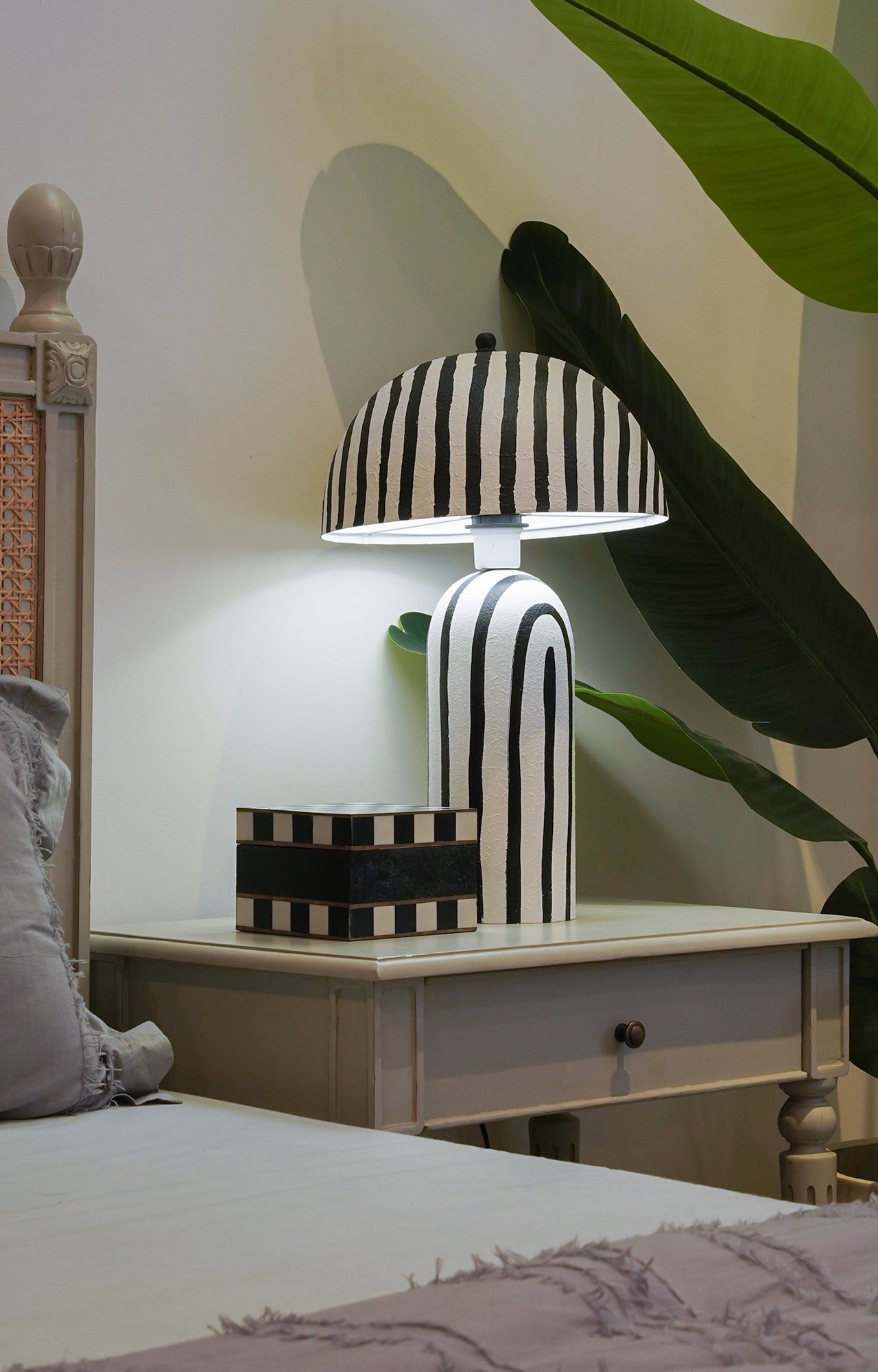 Striking Black & White Striped Plaster Table Lamp