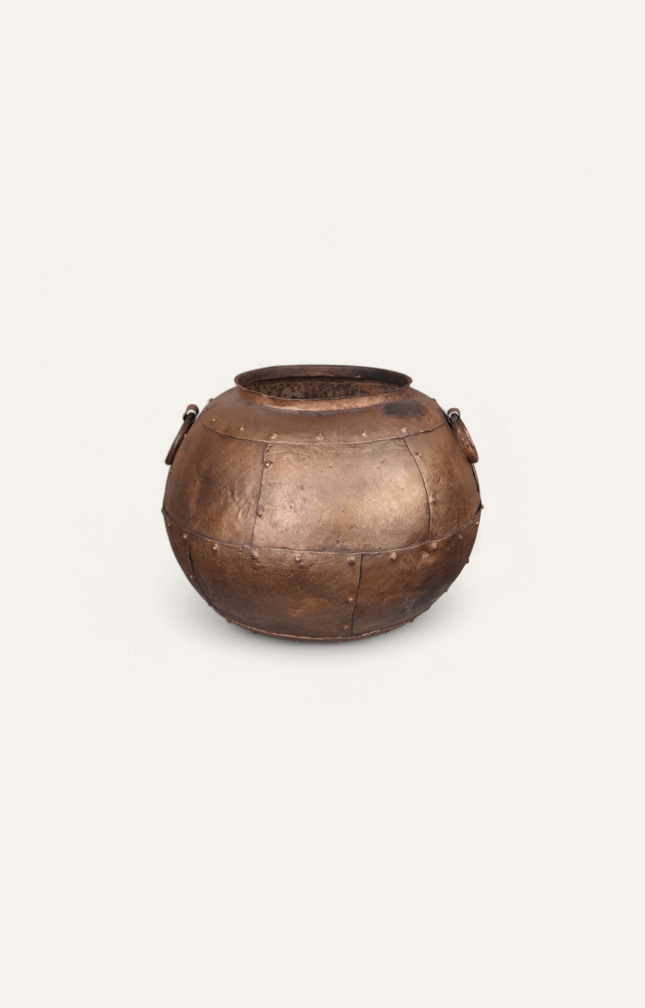 Round Metal Pot