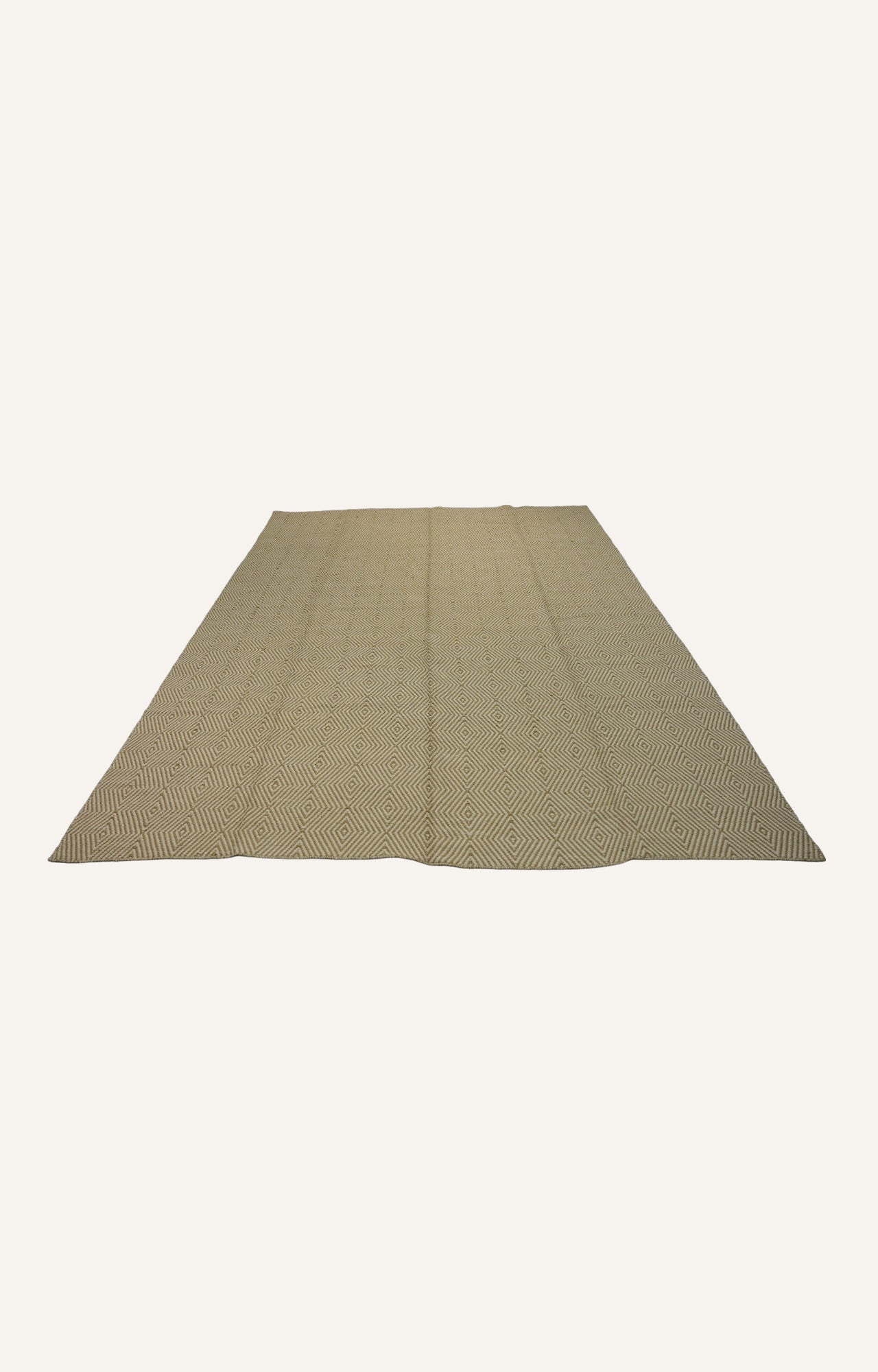 Diamond Rhythm Jute Rug