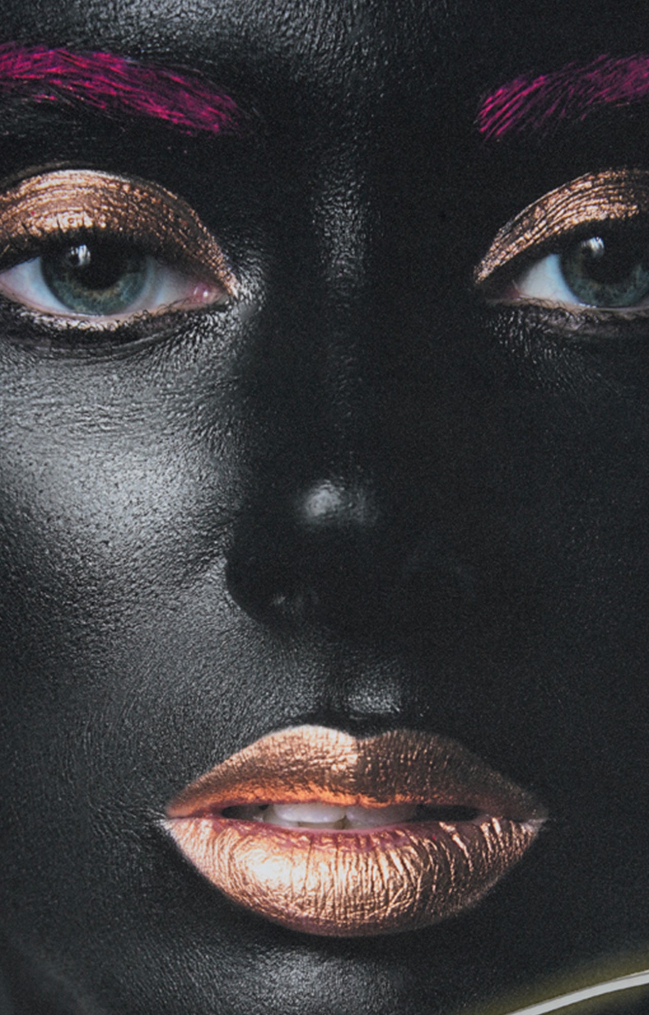 Bold in Gold LED Painting