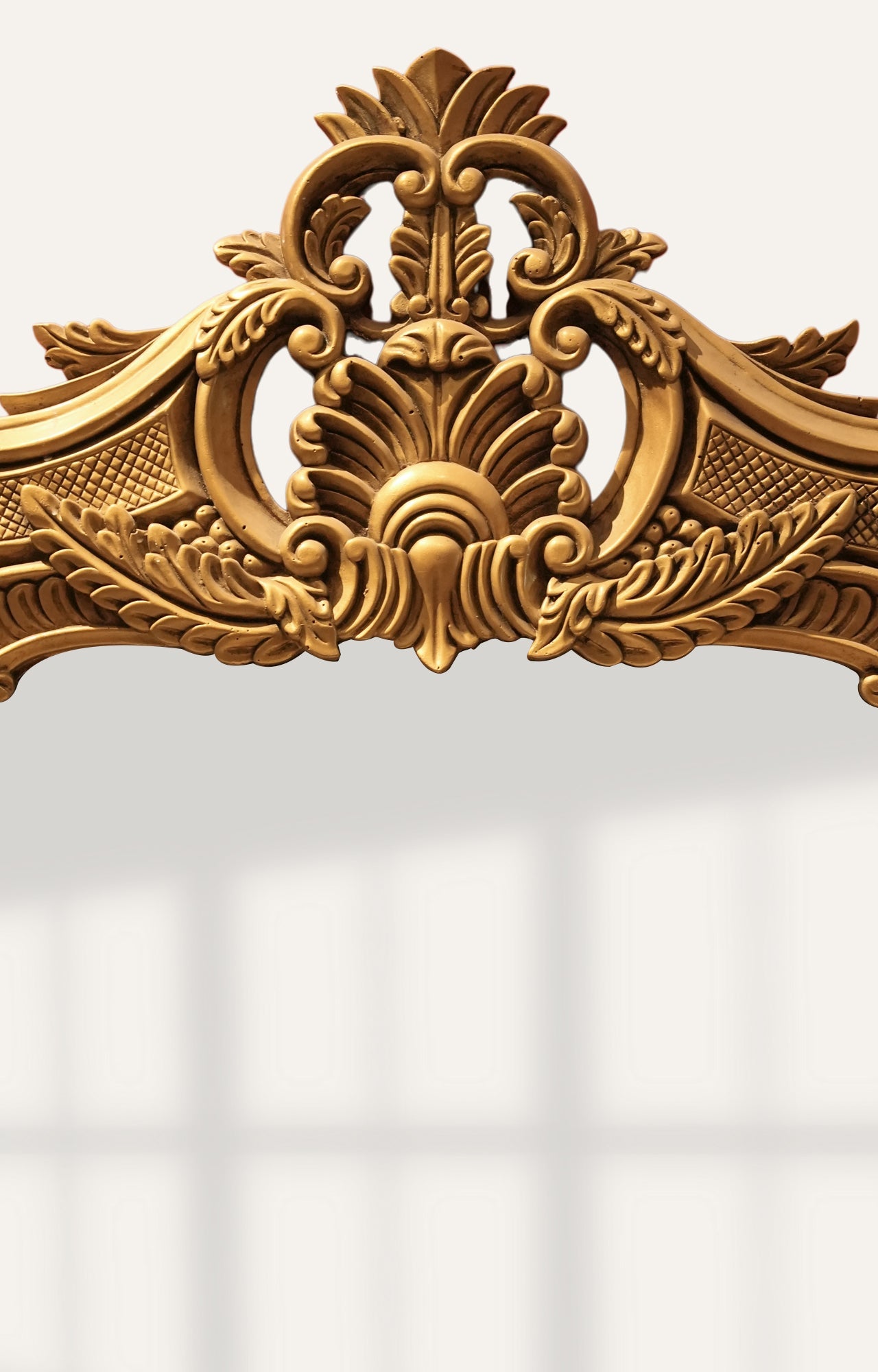 Elegant Vintage Gold Ornate Mirror Frame