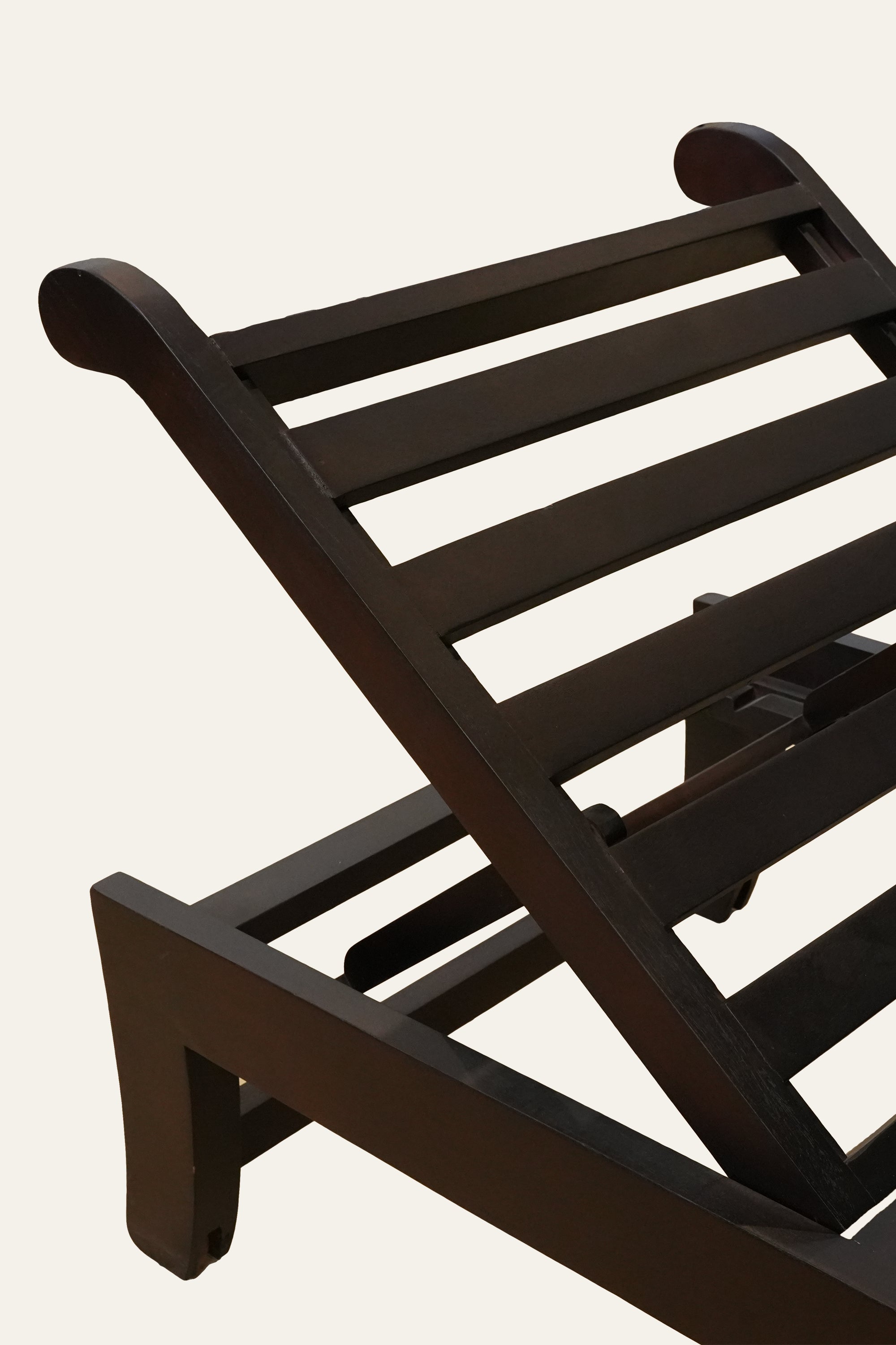 Slatted Wood Outdoor Chaise Lounge Chair