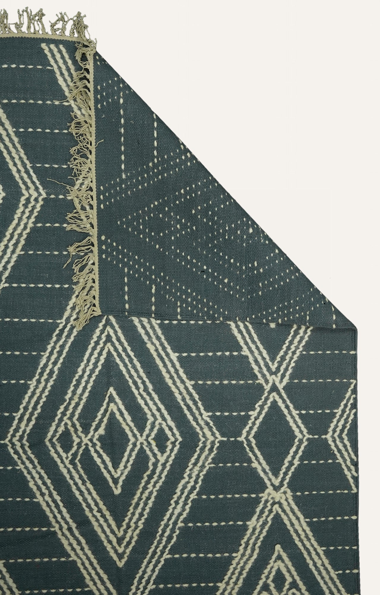 Blue Geometric Handwoven Cotton Rug with Tassels