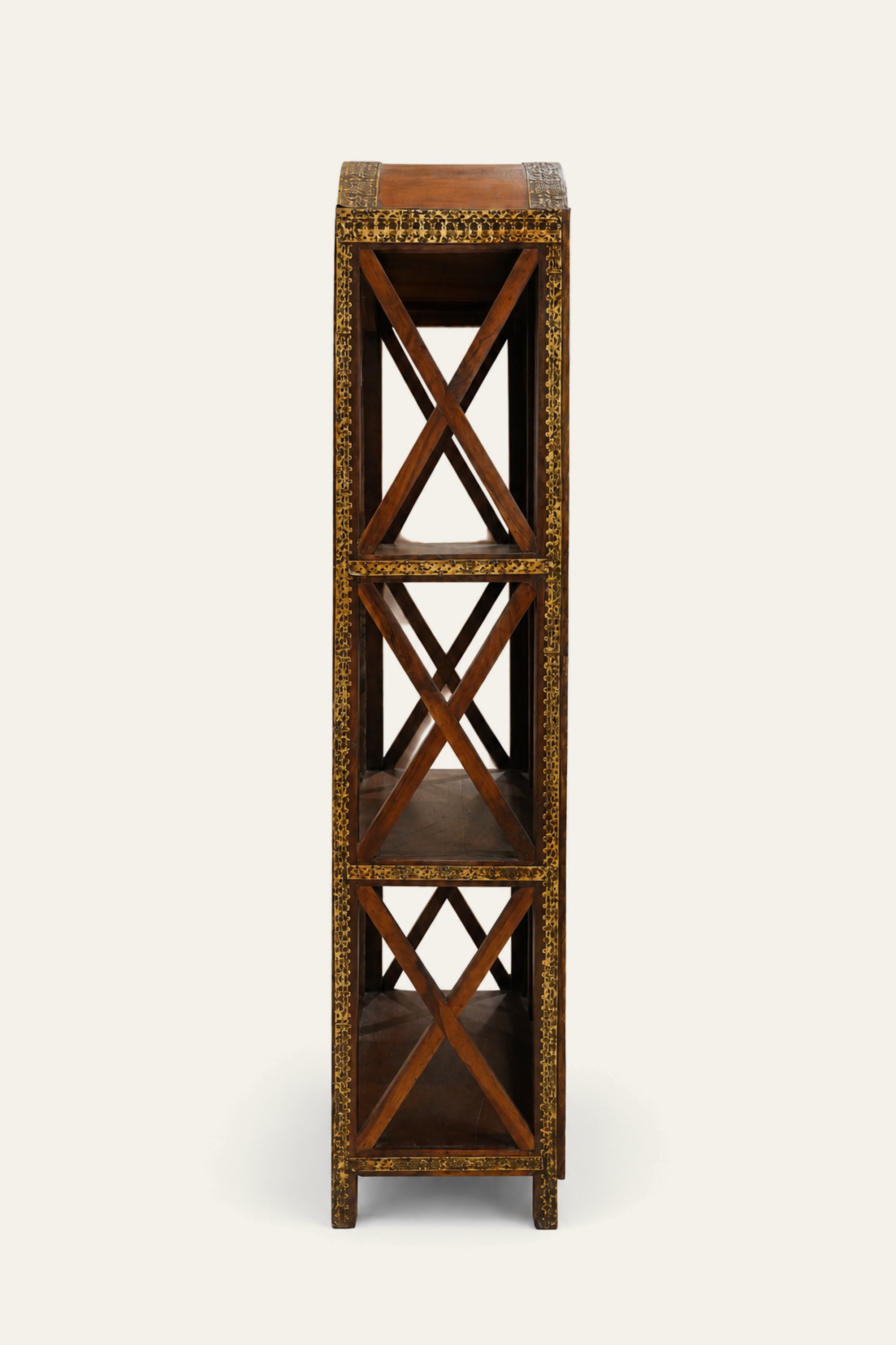 Curved 3-Tiered Shelf with X-side Cross Brace