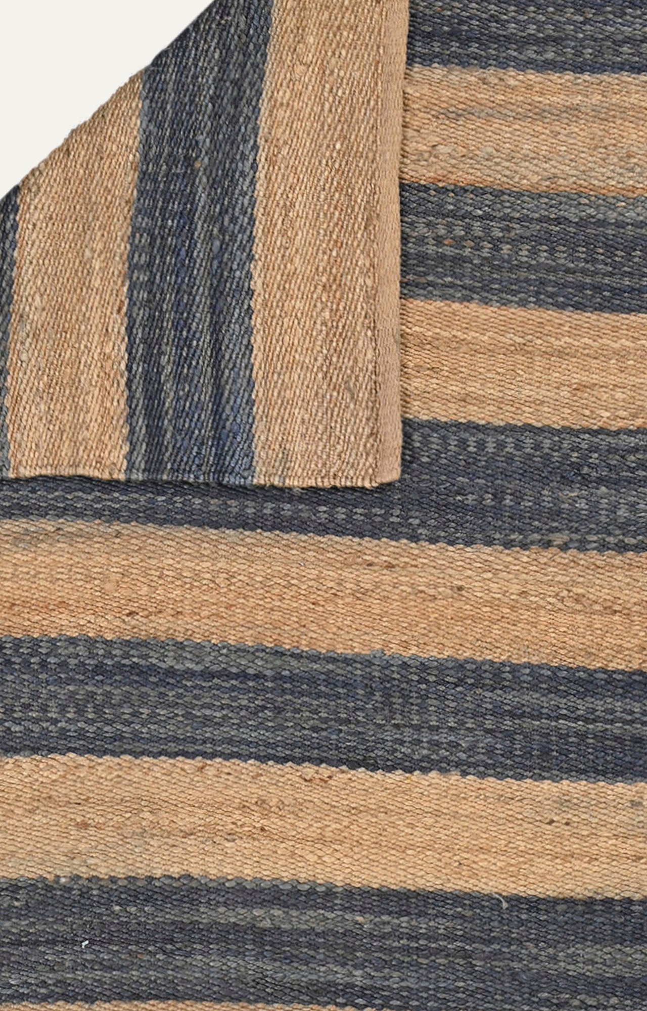 Coastal Charm Hemp Rug