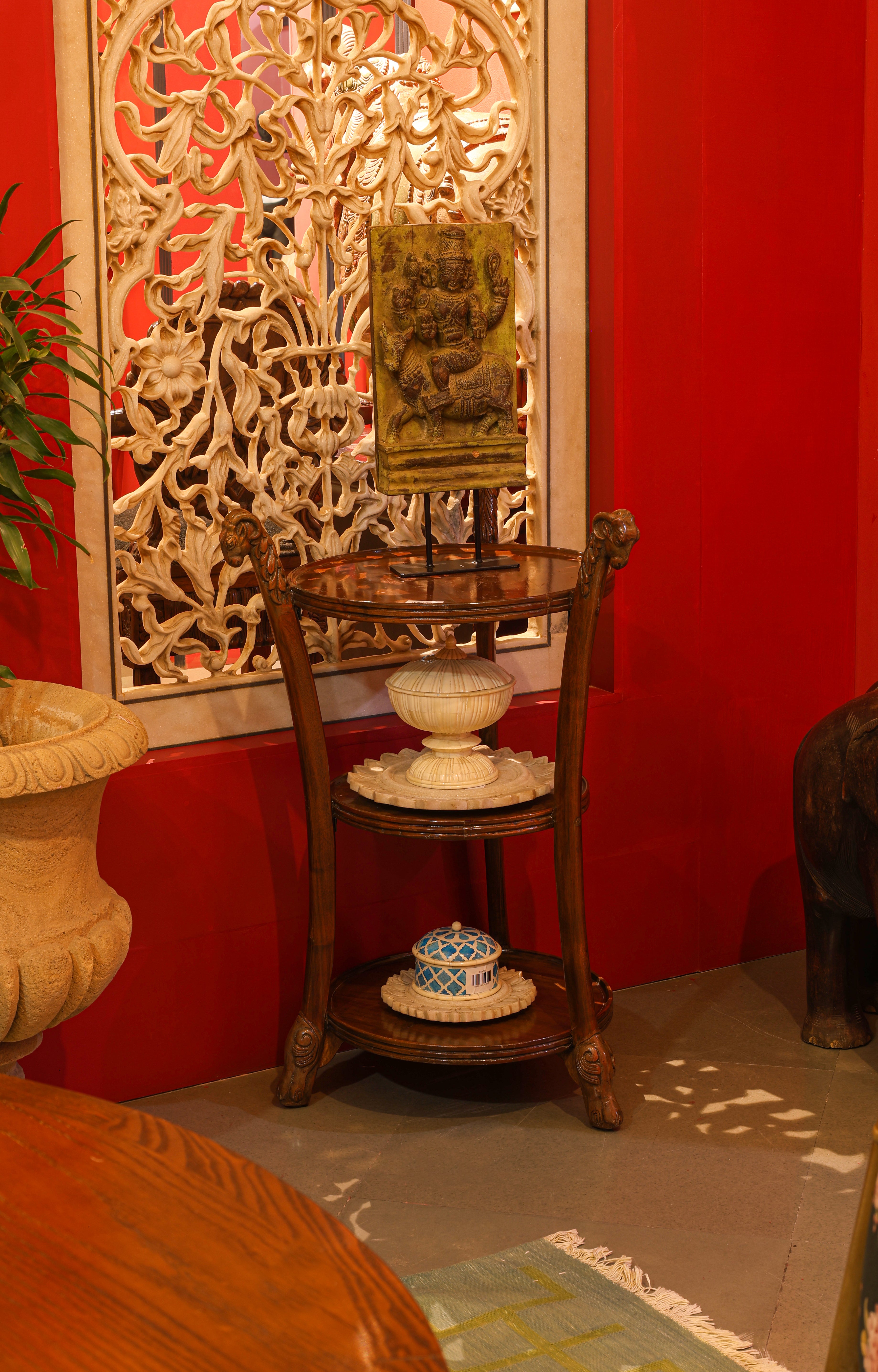 Etched Elegance Marble Tray