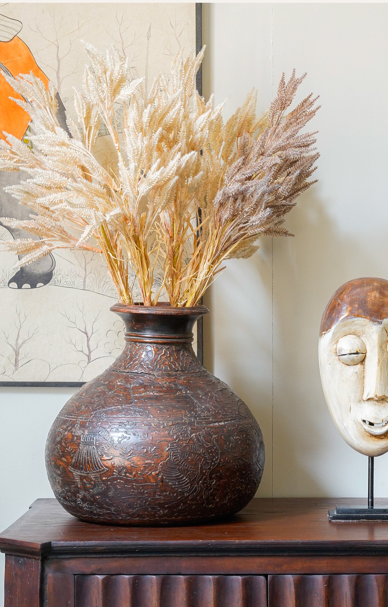 Decorative Lacquer Embossed Vase