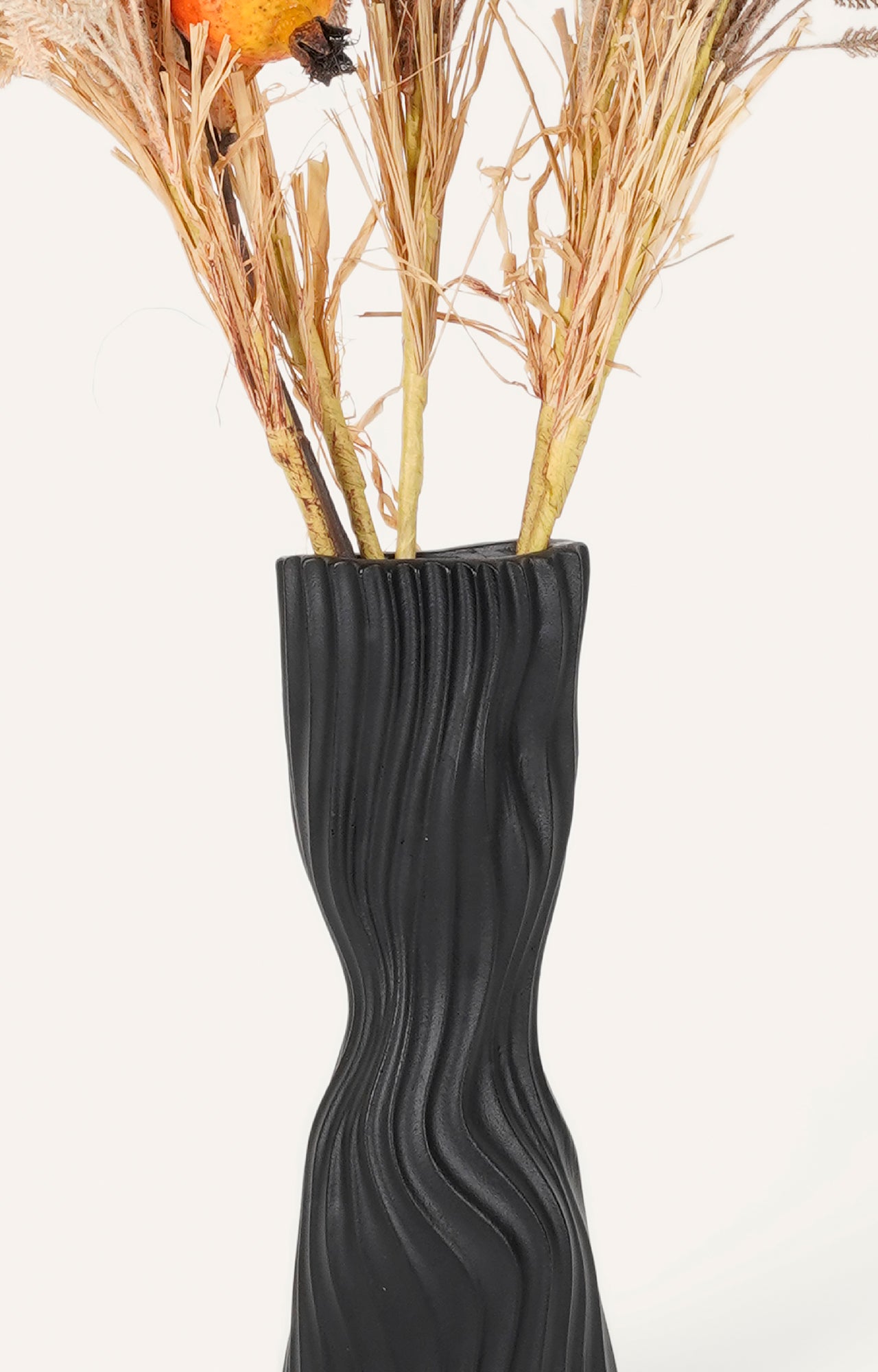 Black Ceramic Vase with Organic twisted Rim_2