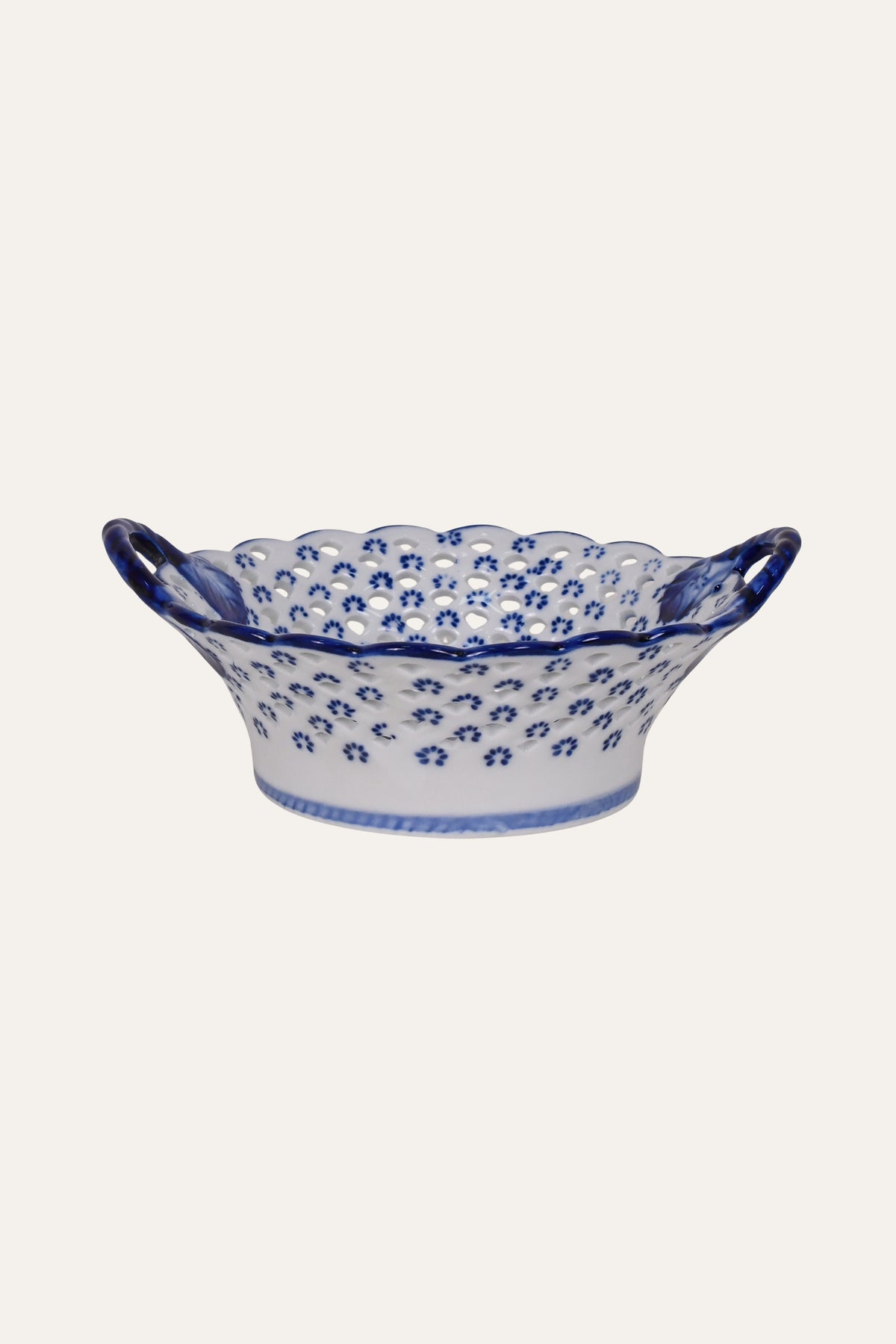 Blue white porcelain fruit bowl medium with pierced detailing