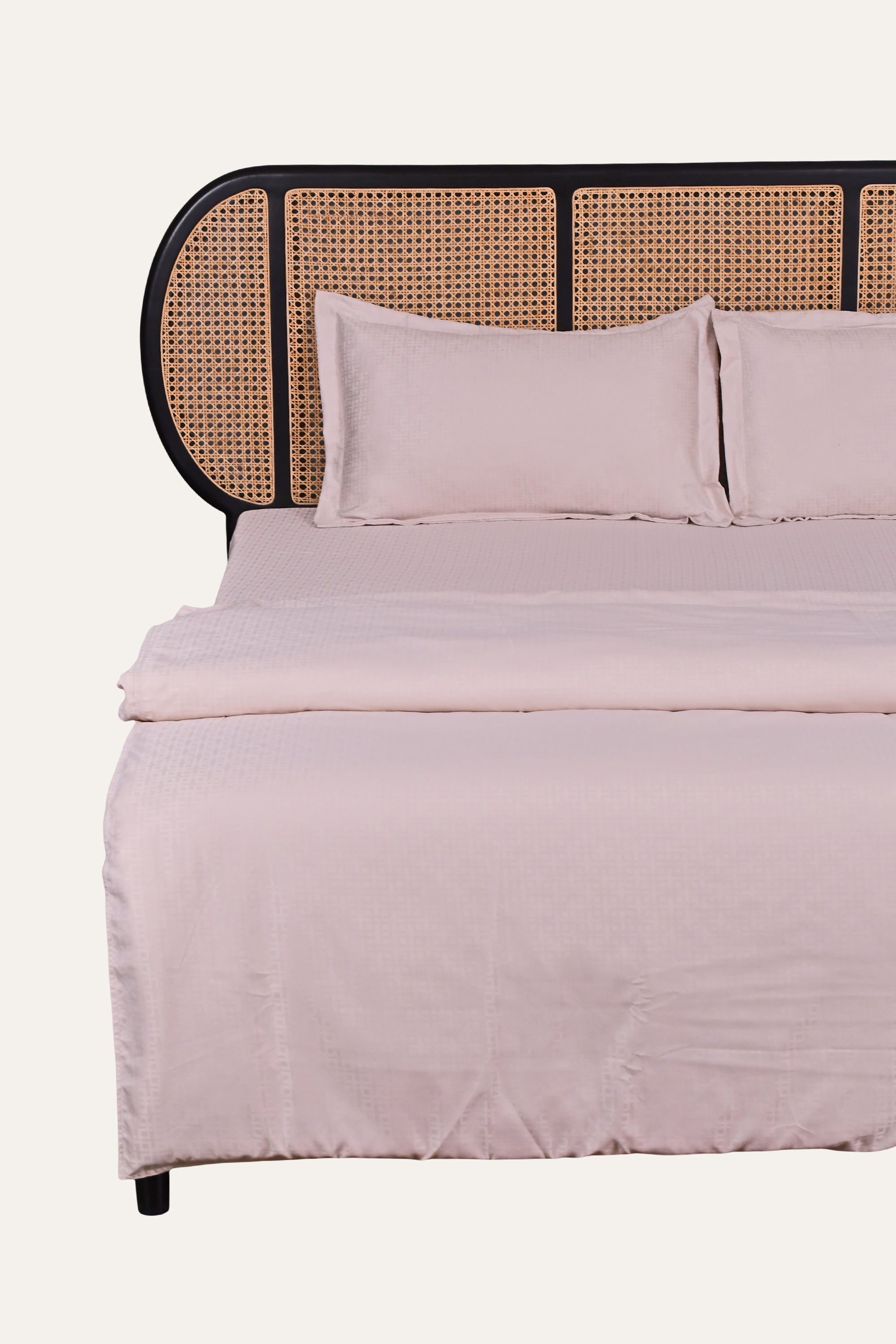 Blush Pink Bedding Set Online India
