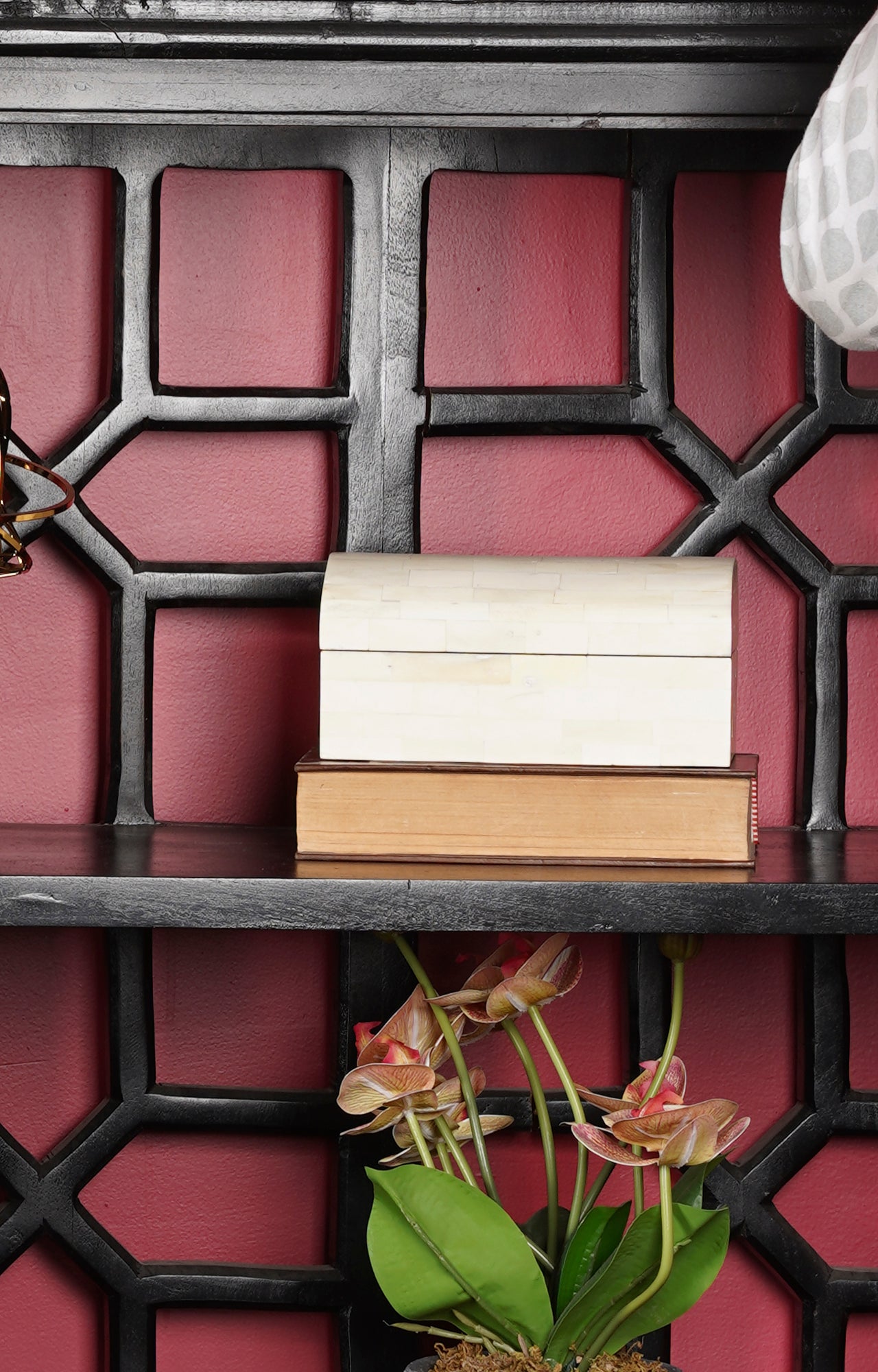 Camel Bone Decorative Box_lifestyle2