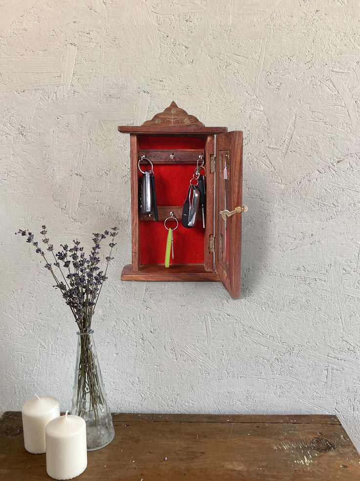 Wall-Mounted Key Holder