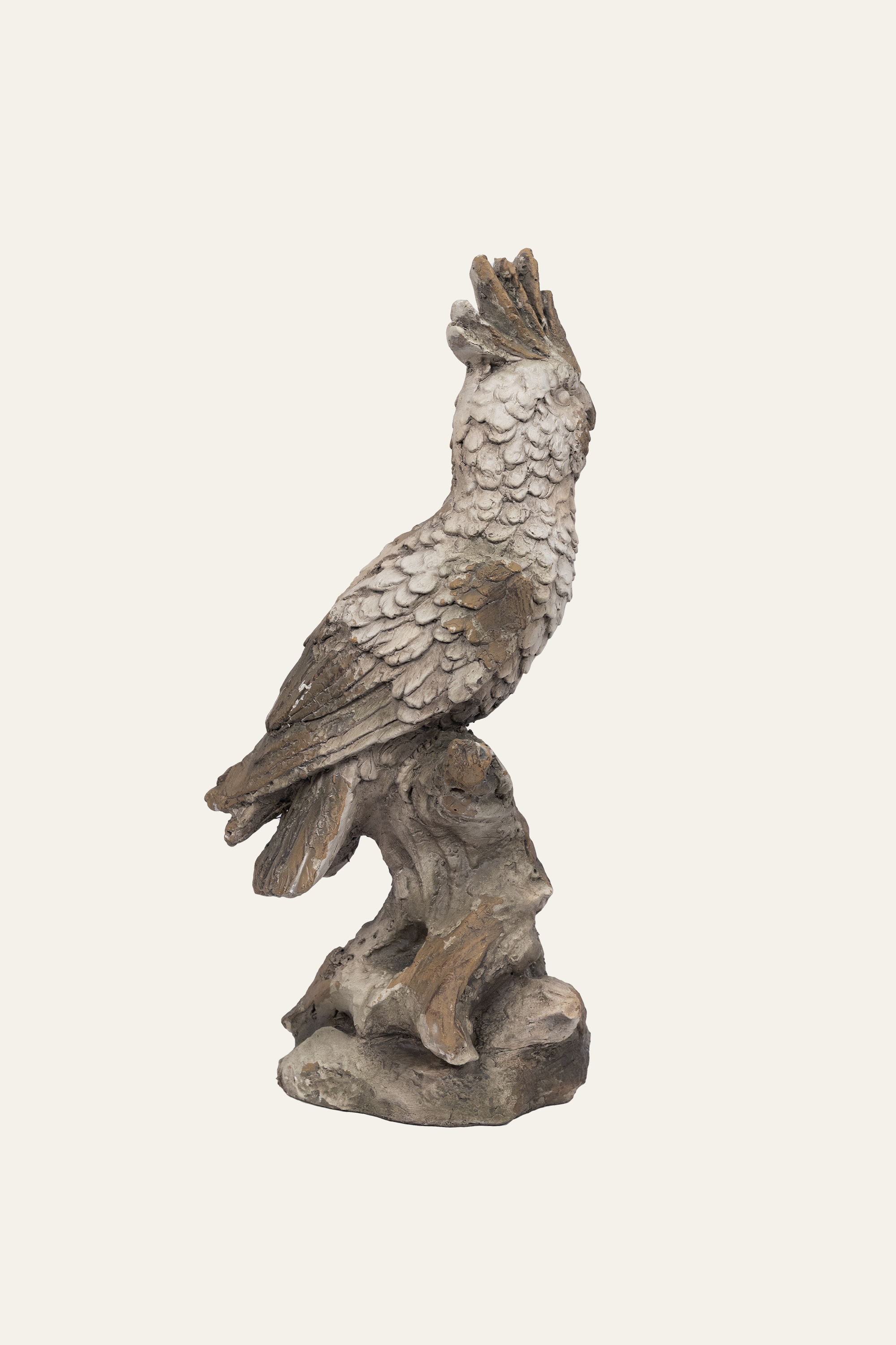 Statue of a parrot
