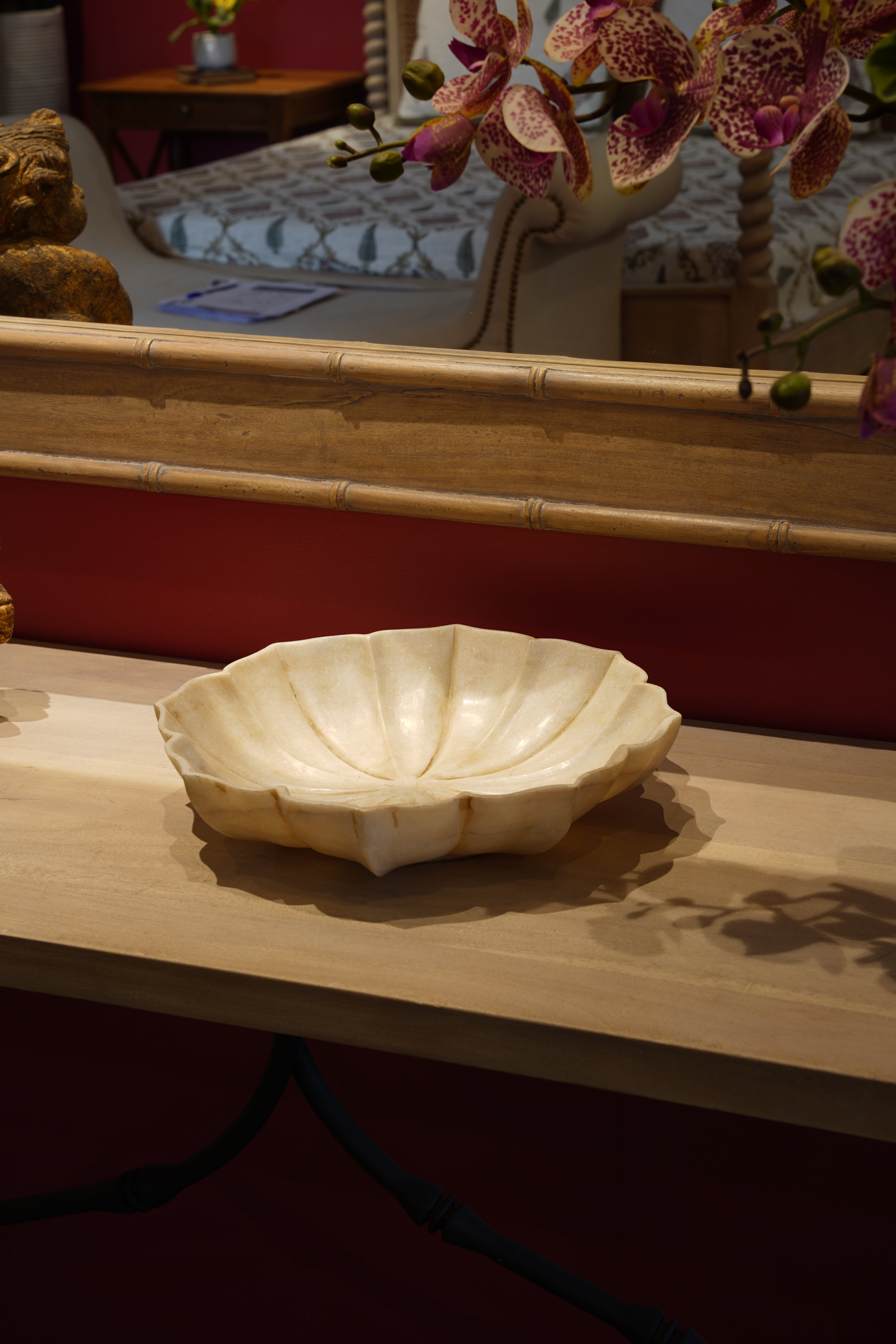 Fine Hand Carved Marble Floral Lotus Shaped Bowl