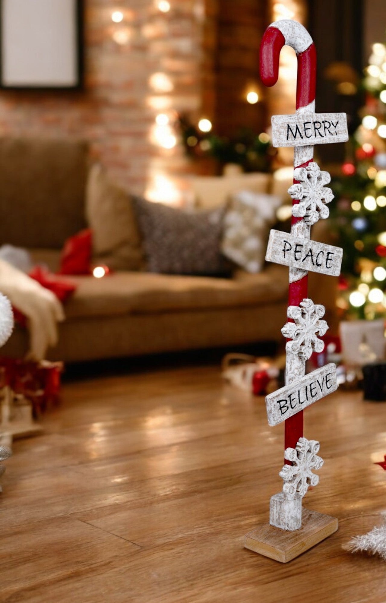 Candy Cane Holiday Sign: Christmas Decorations