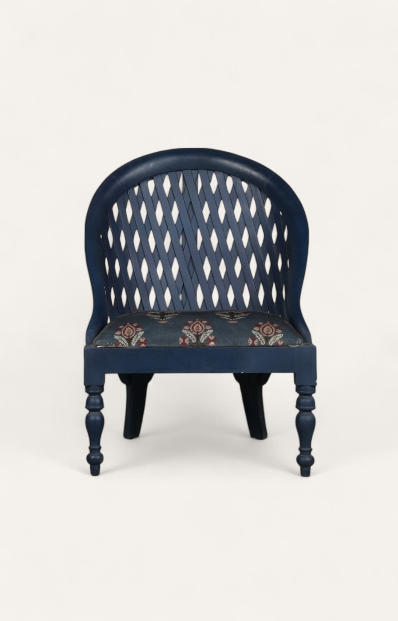 Contemporary Outdoor Armchair in Blue