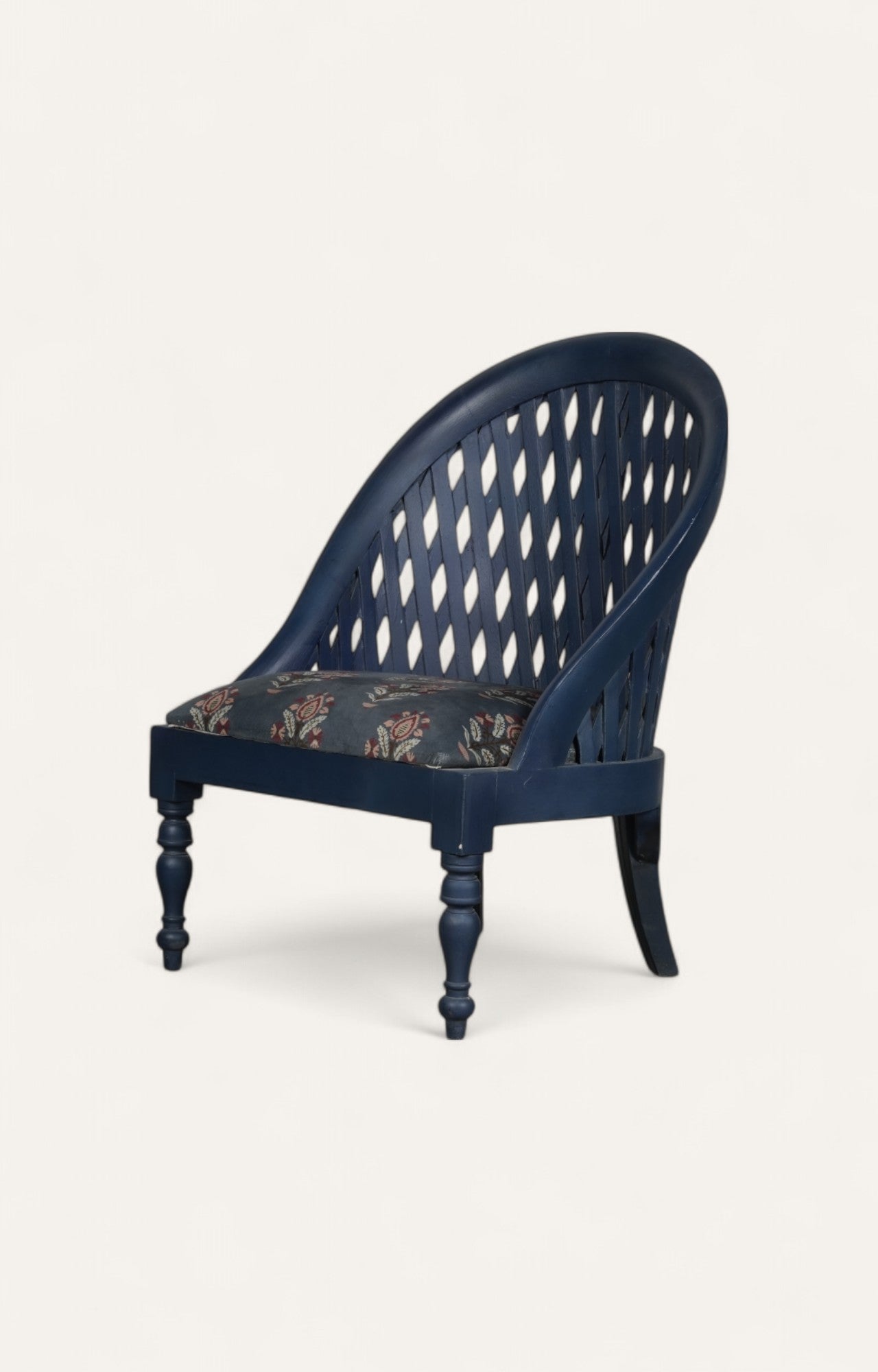 Contemporary Outdoor Armchair in Blue