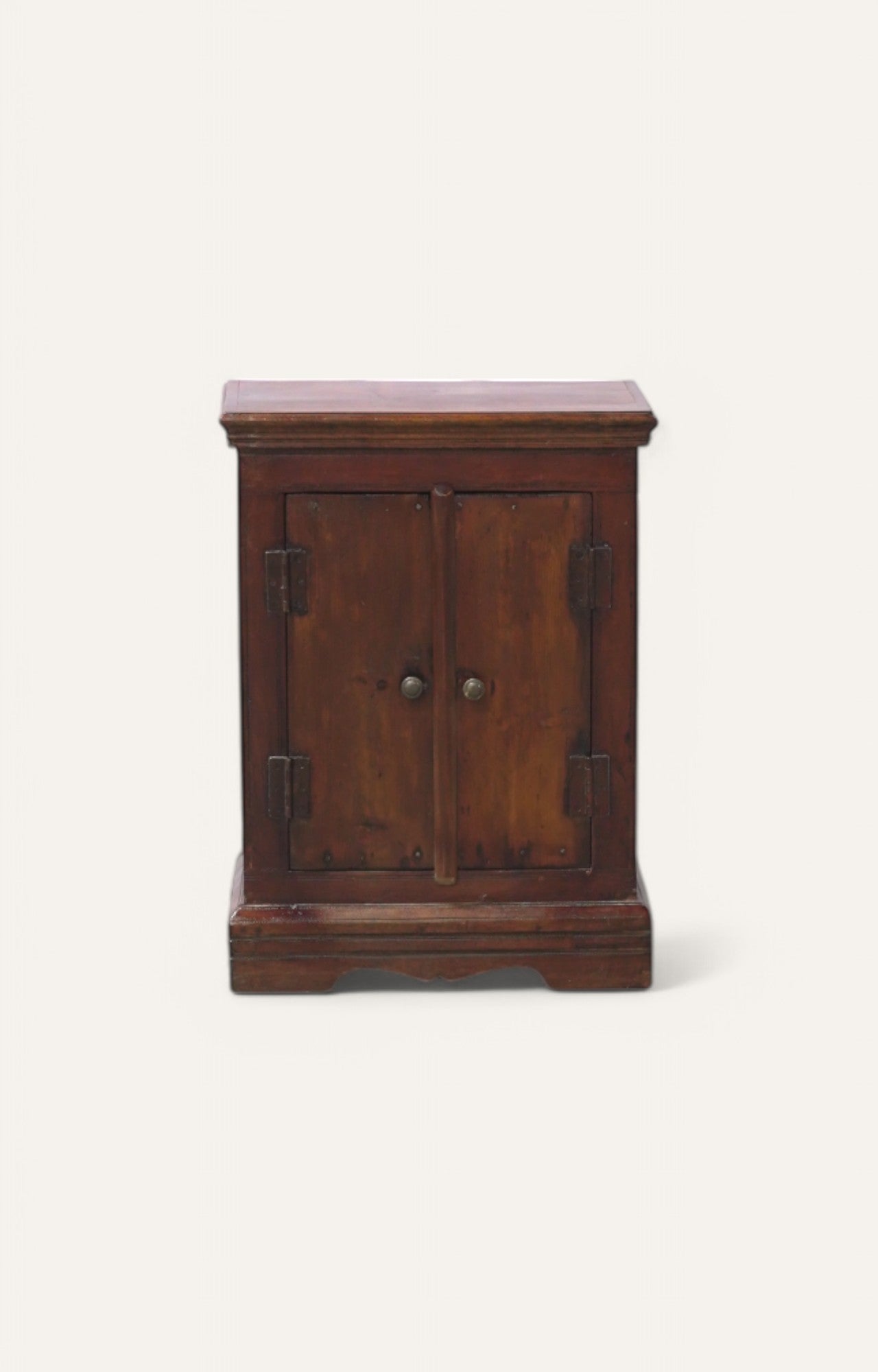 Eda Double Door Wooden Cabinet