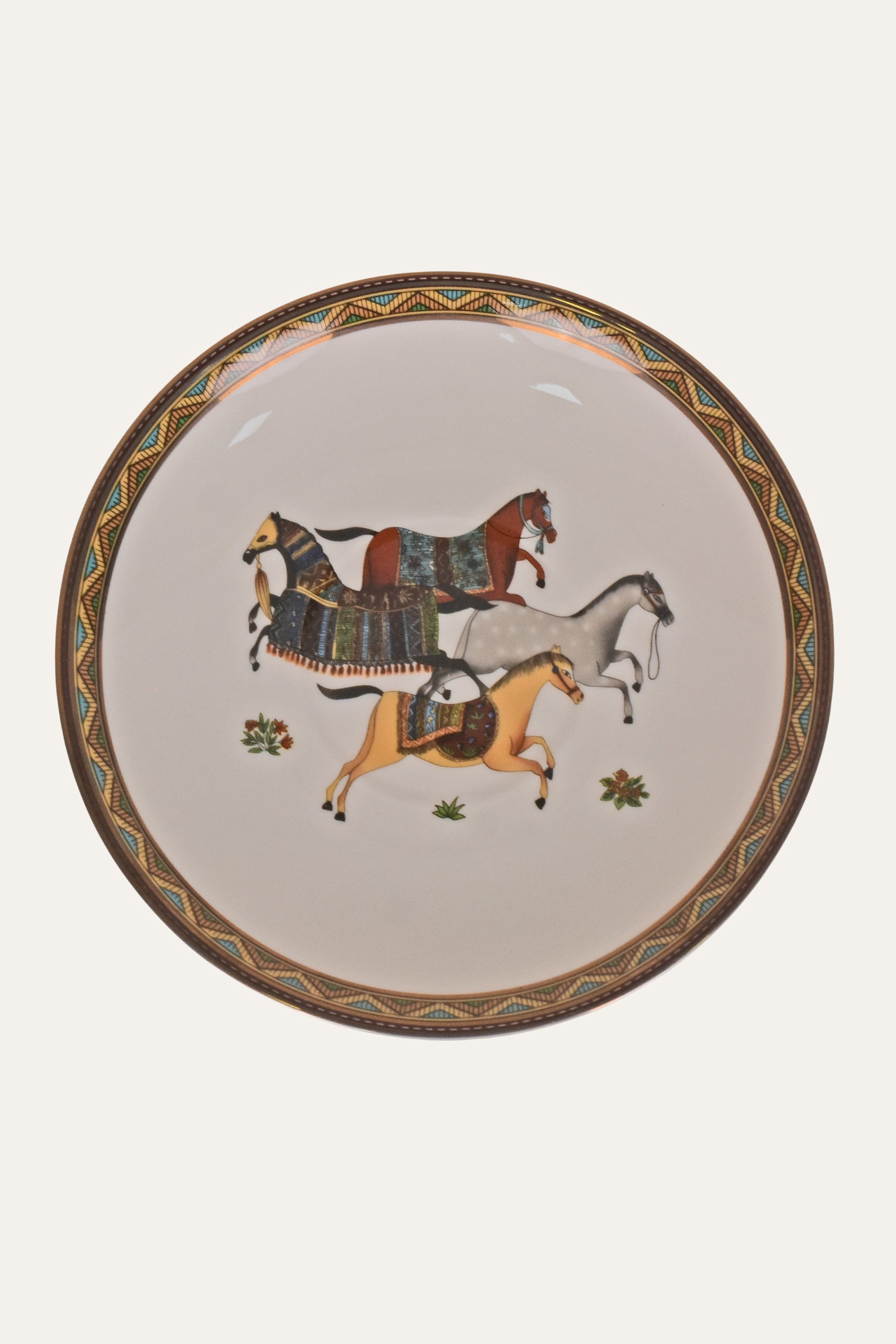 White Hand-Painted Porcelain Cup & Saucer Set with Horse Motif & Gold Rim – Elegant Tea Cup