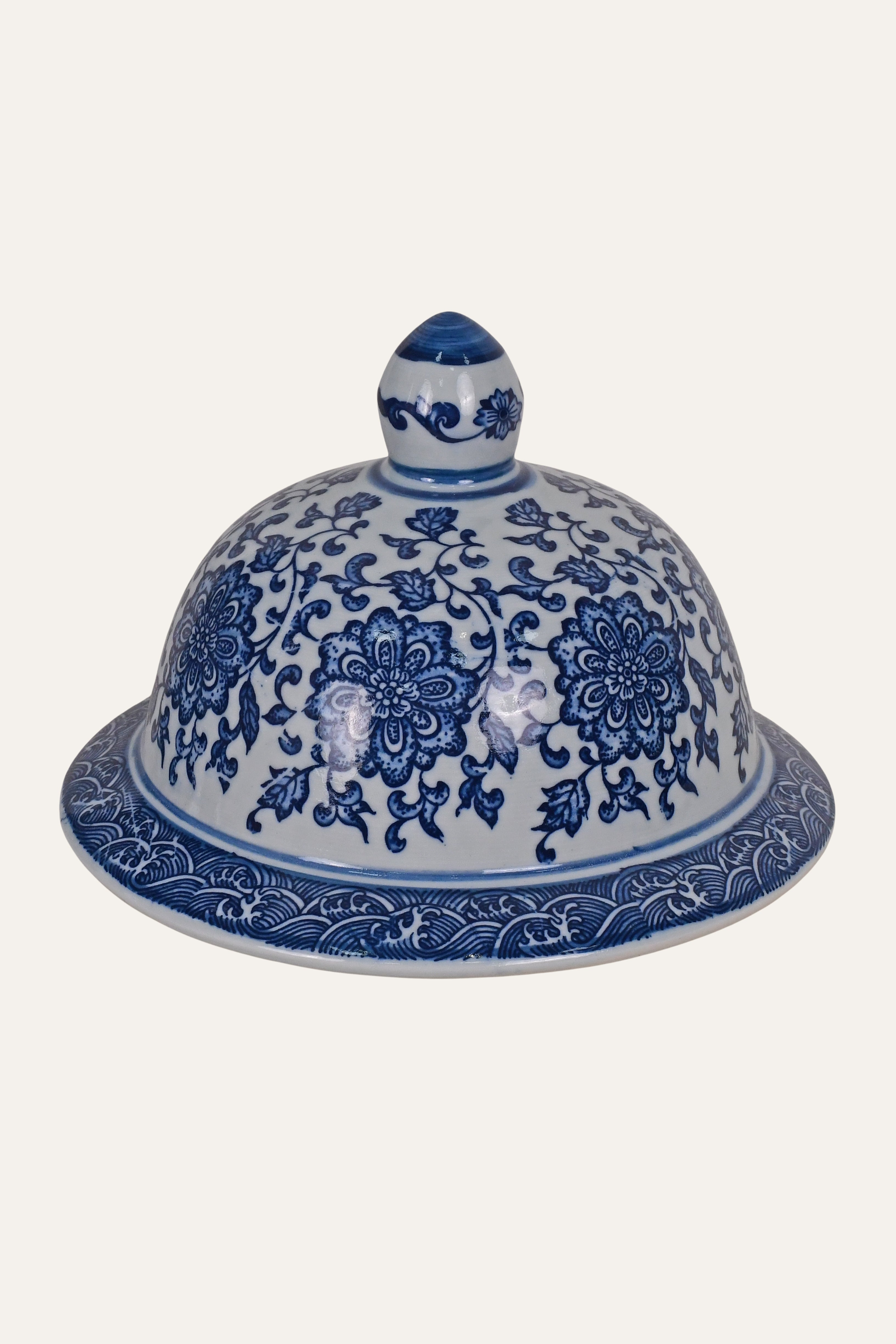 Traditional Blue & White Porcelain Chinoiserie Temple Vase