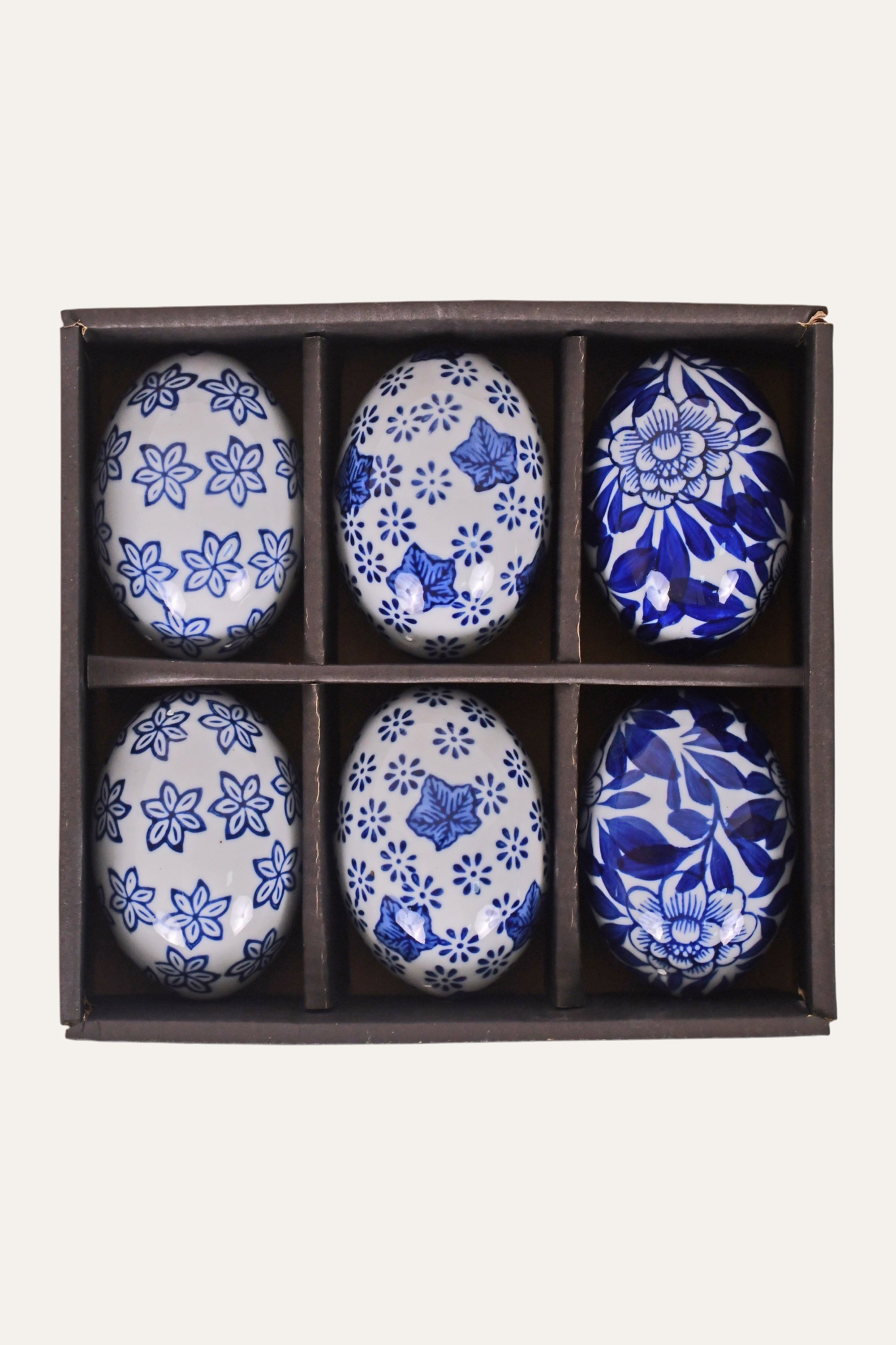 Blue & White Floral Ceramic Decor – Set of 6