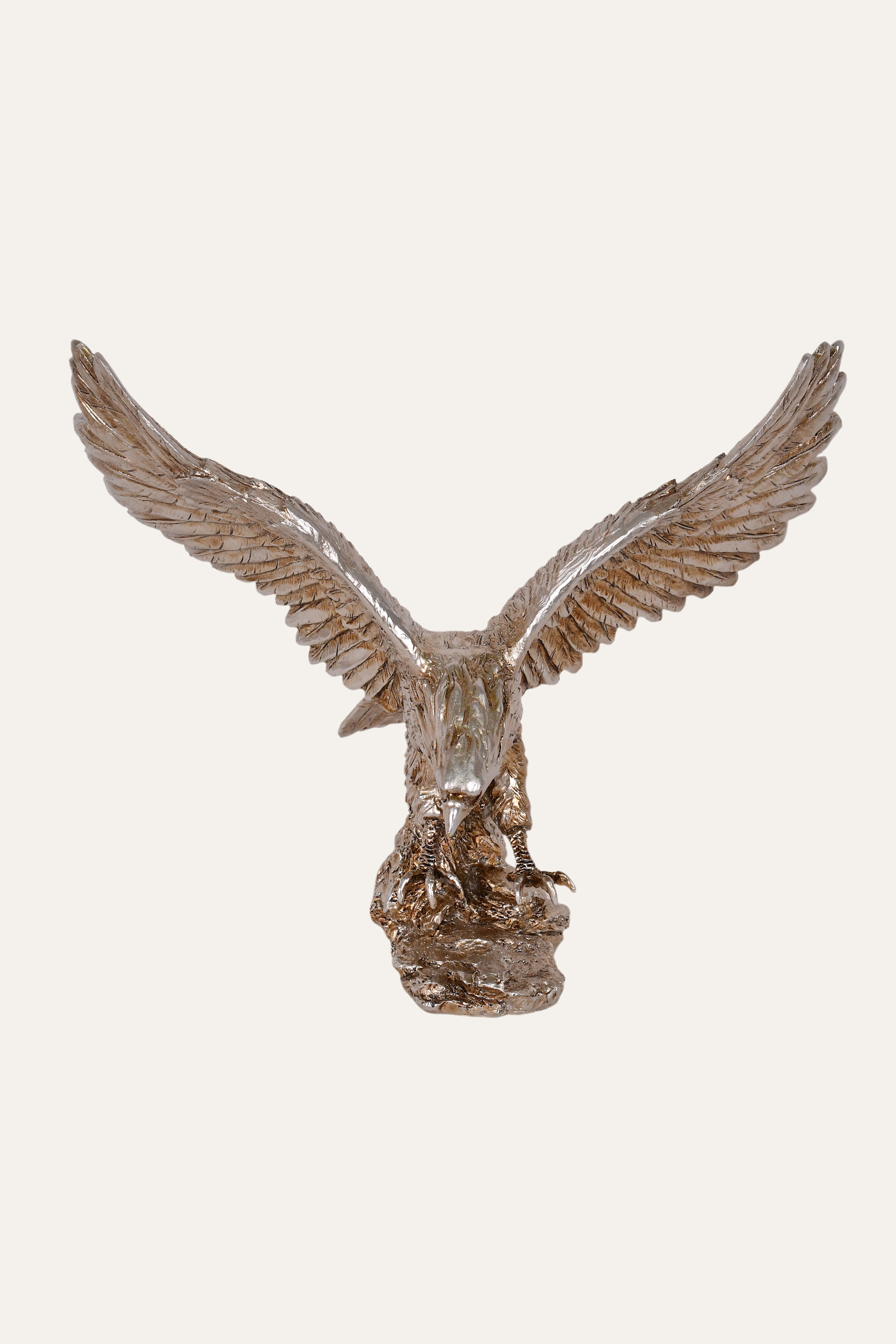 Majestic Eagle Metal Sculpture