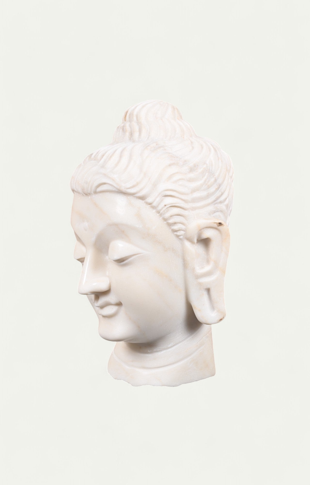 White Marble Buddha Head Statue – Serene Décor Accent