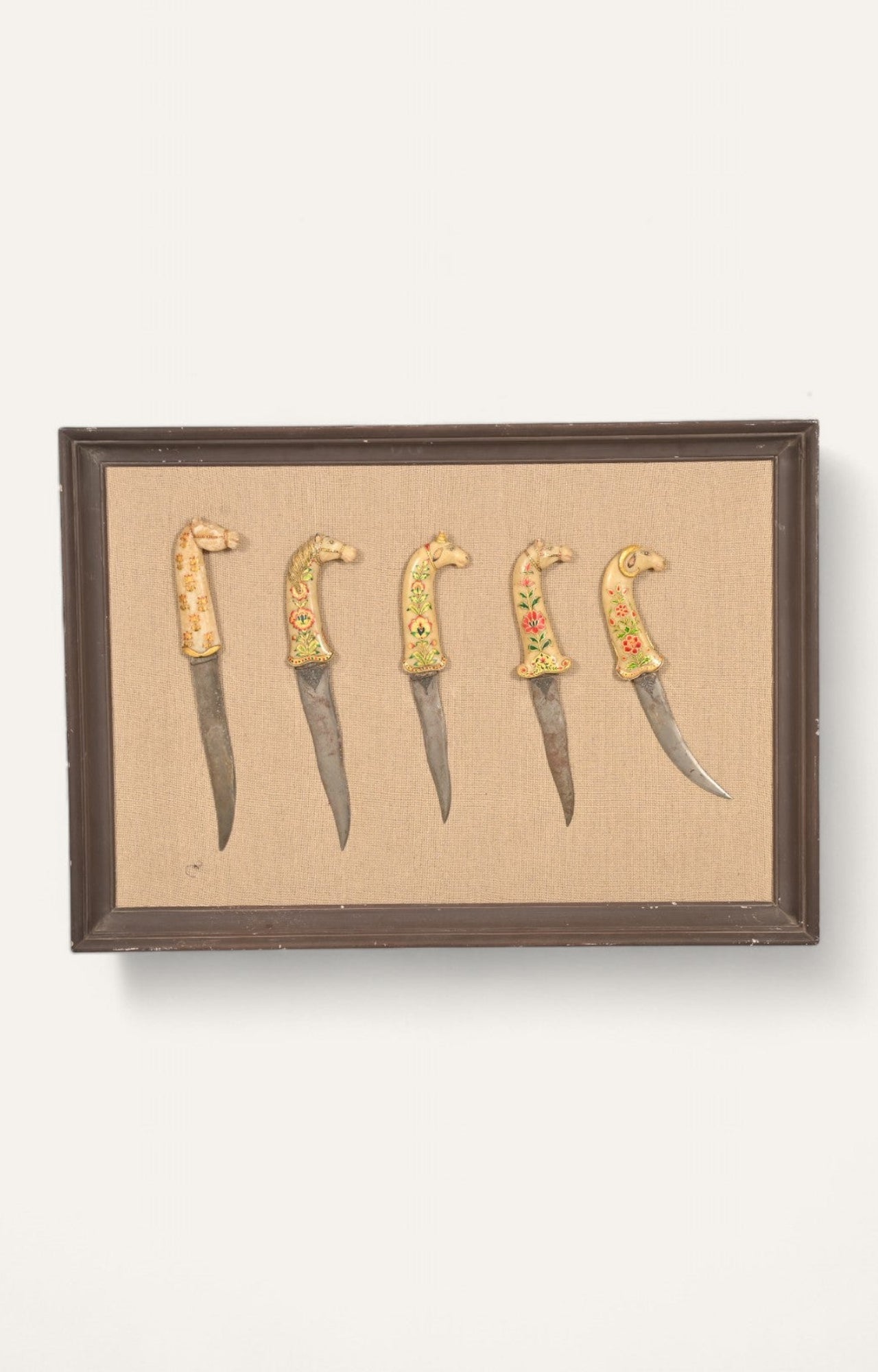 The Regal Knife Frame