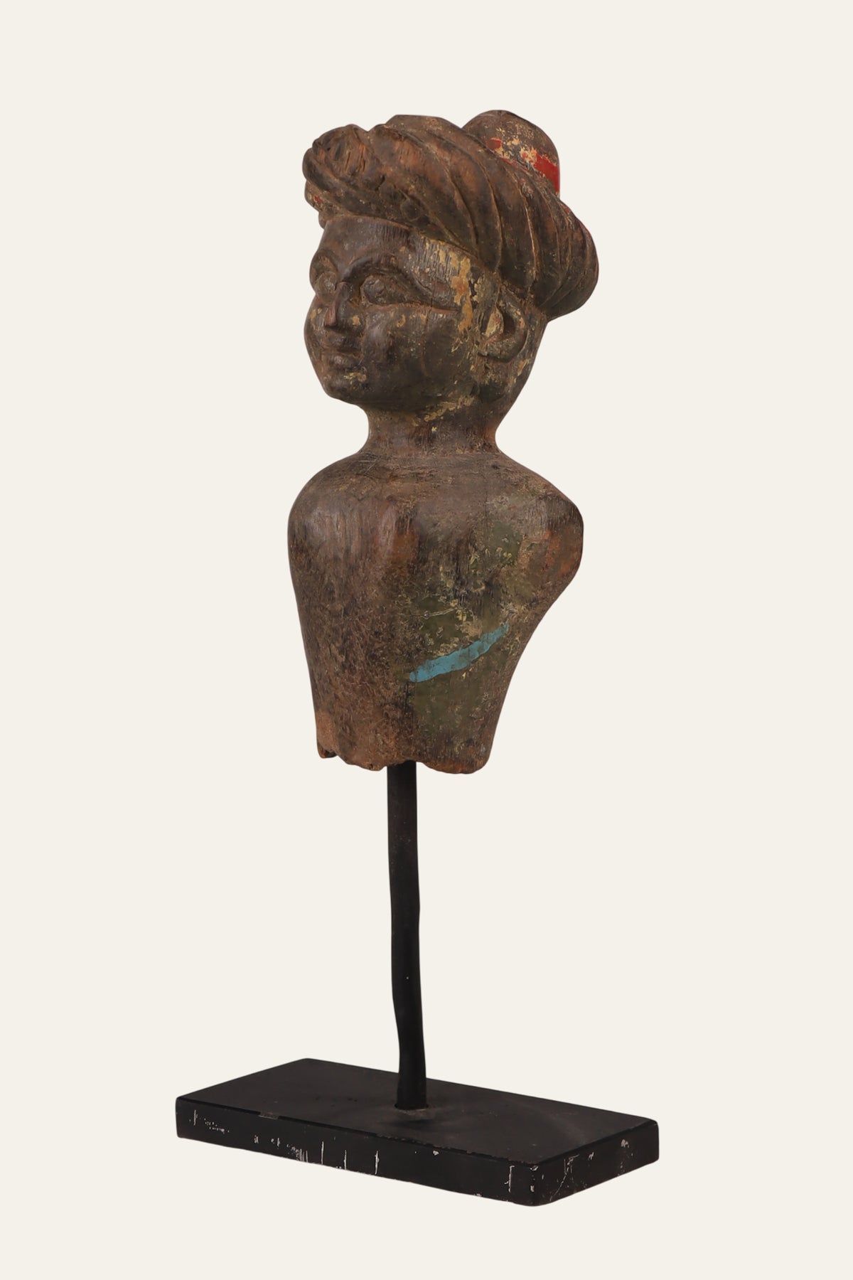 Decorative wooden bust for office interiors
