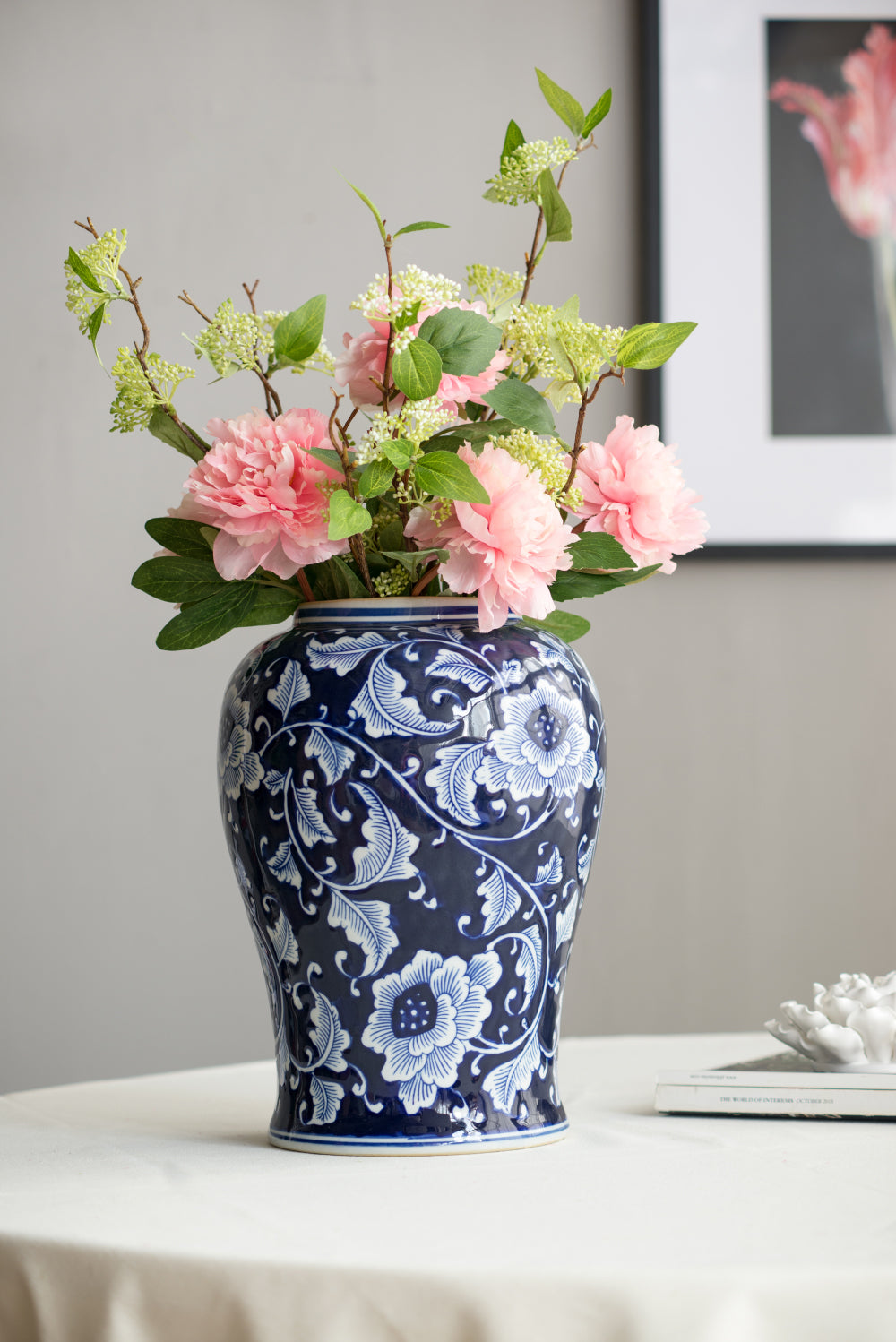 Decorative vase