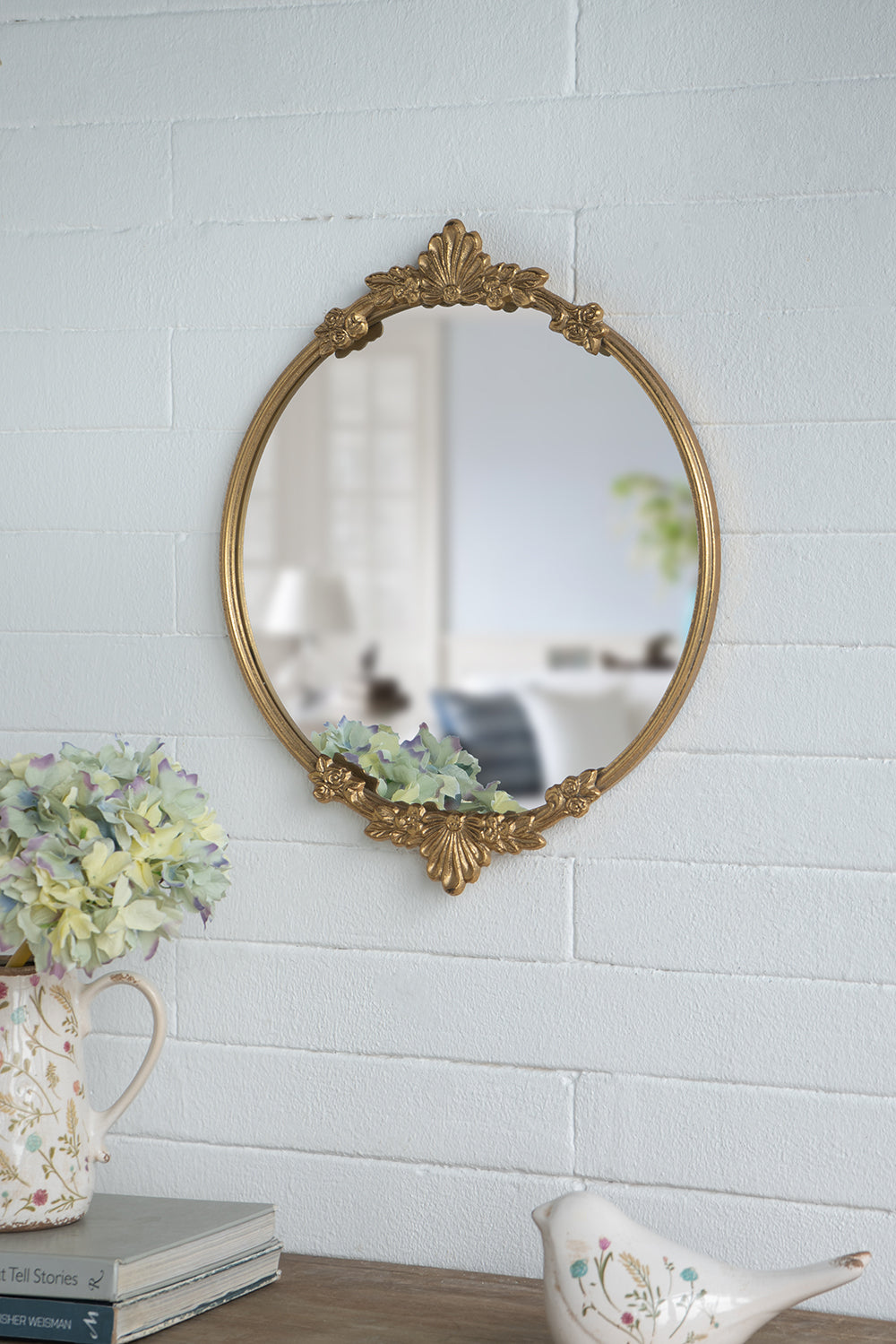 Decorative gold mirror