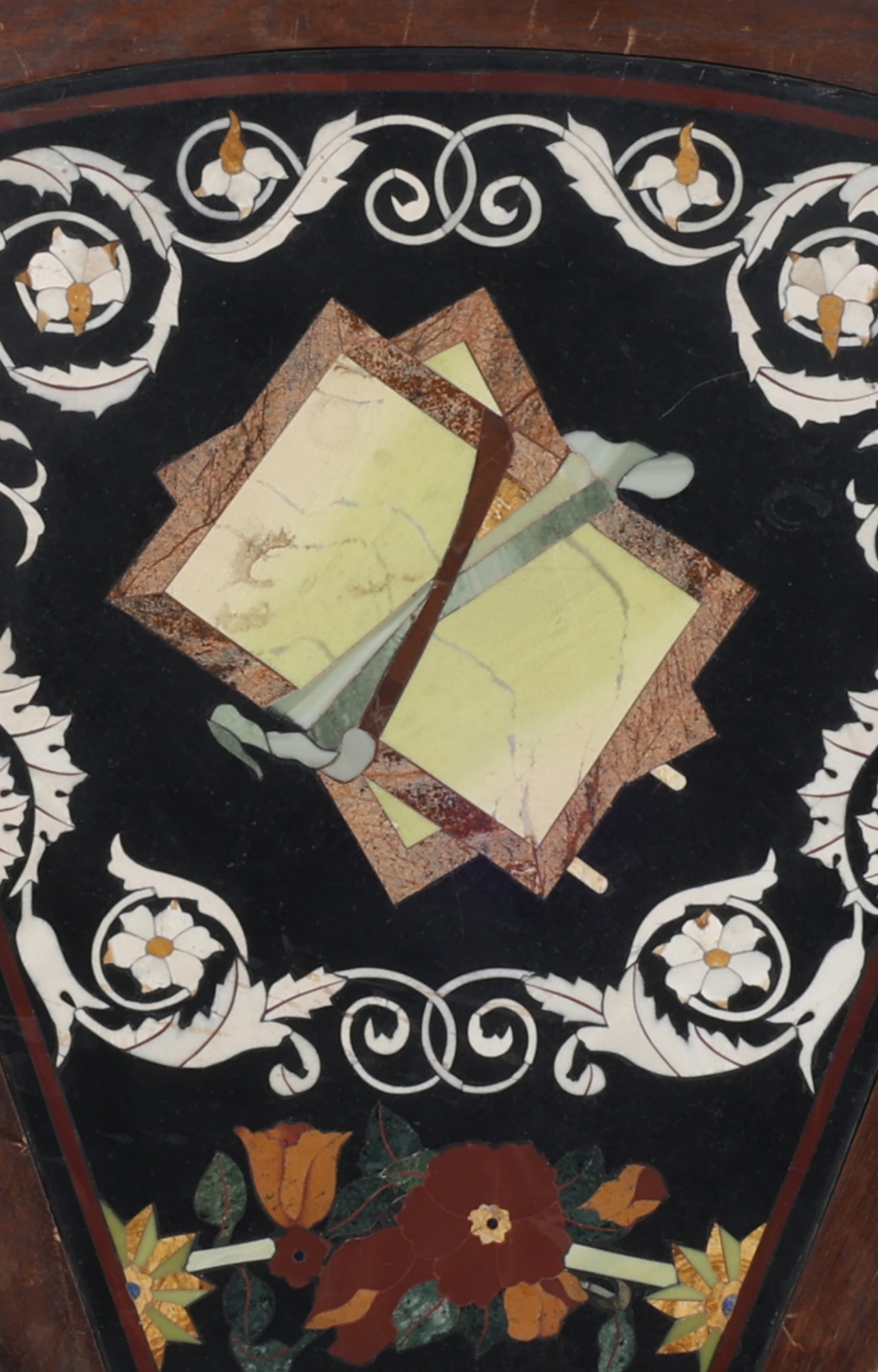 Floral Pietro Dura Art Living Room_secondary