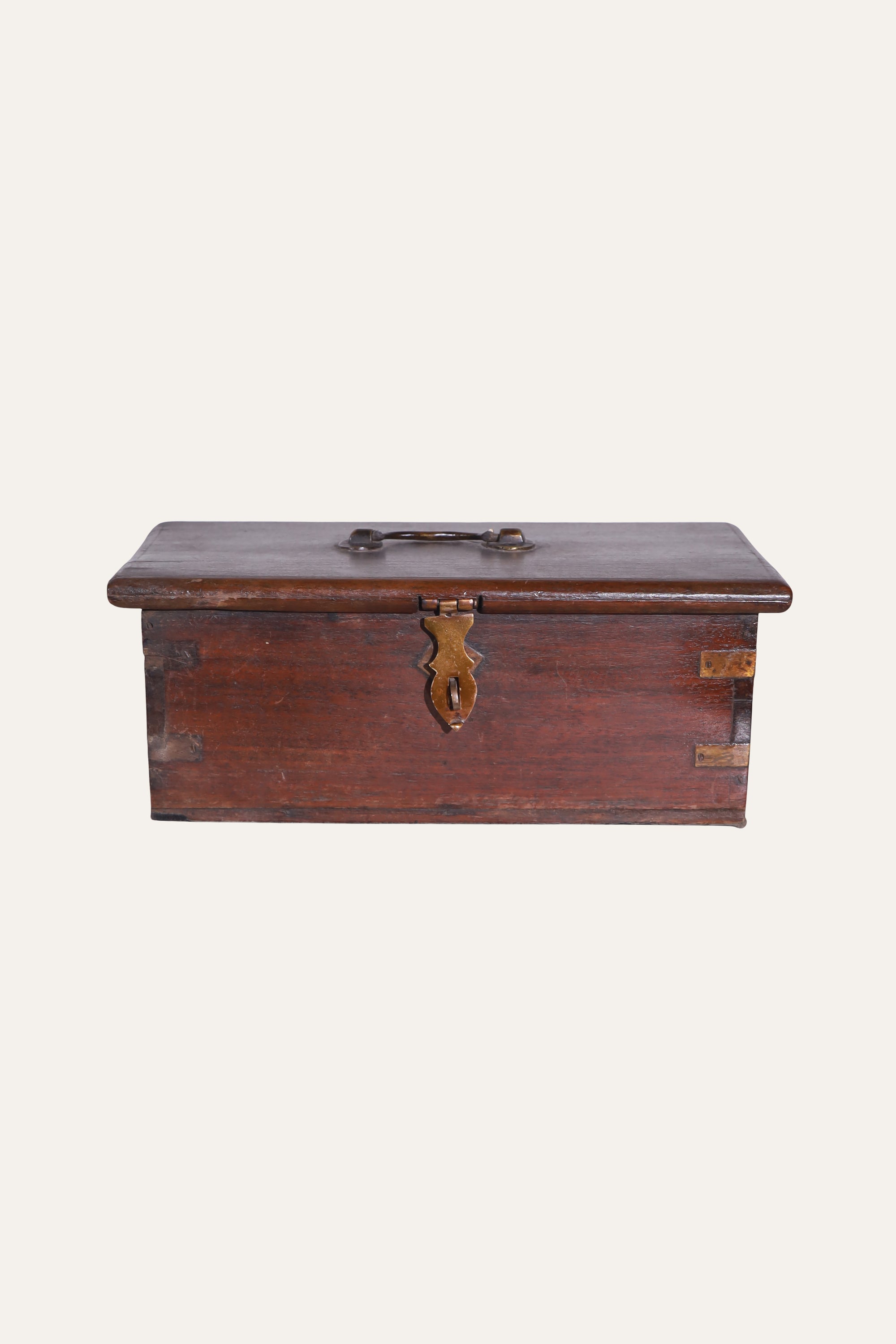 Vintage Style Wooden Compartment Box with Lid for Console & Table Decor