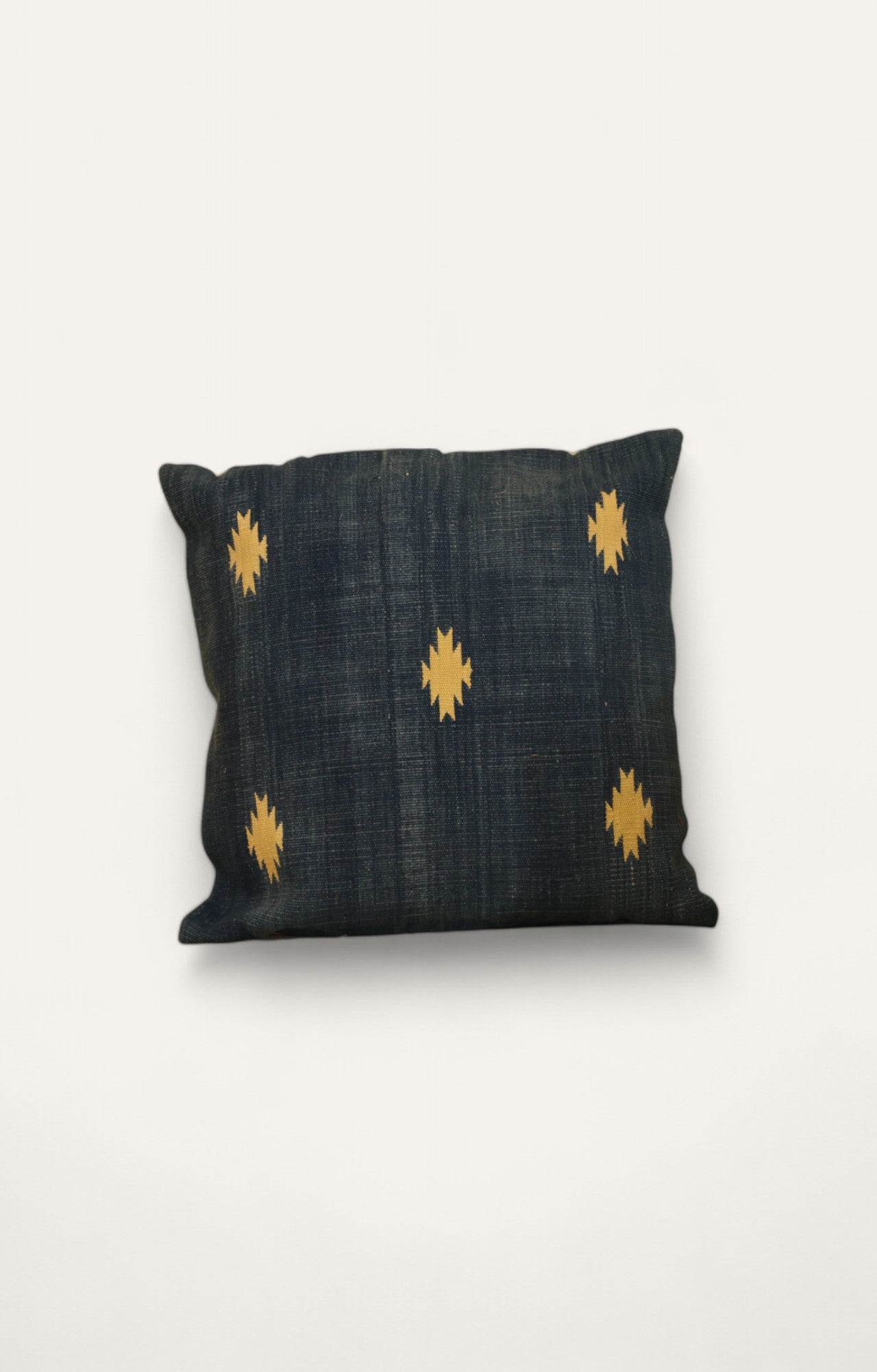 Lemon breeze cushion cover