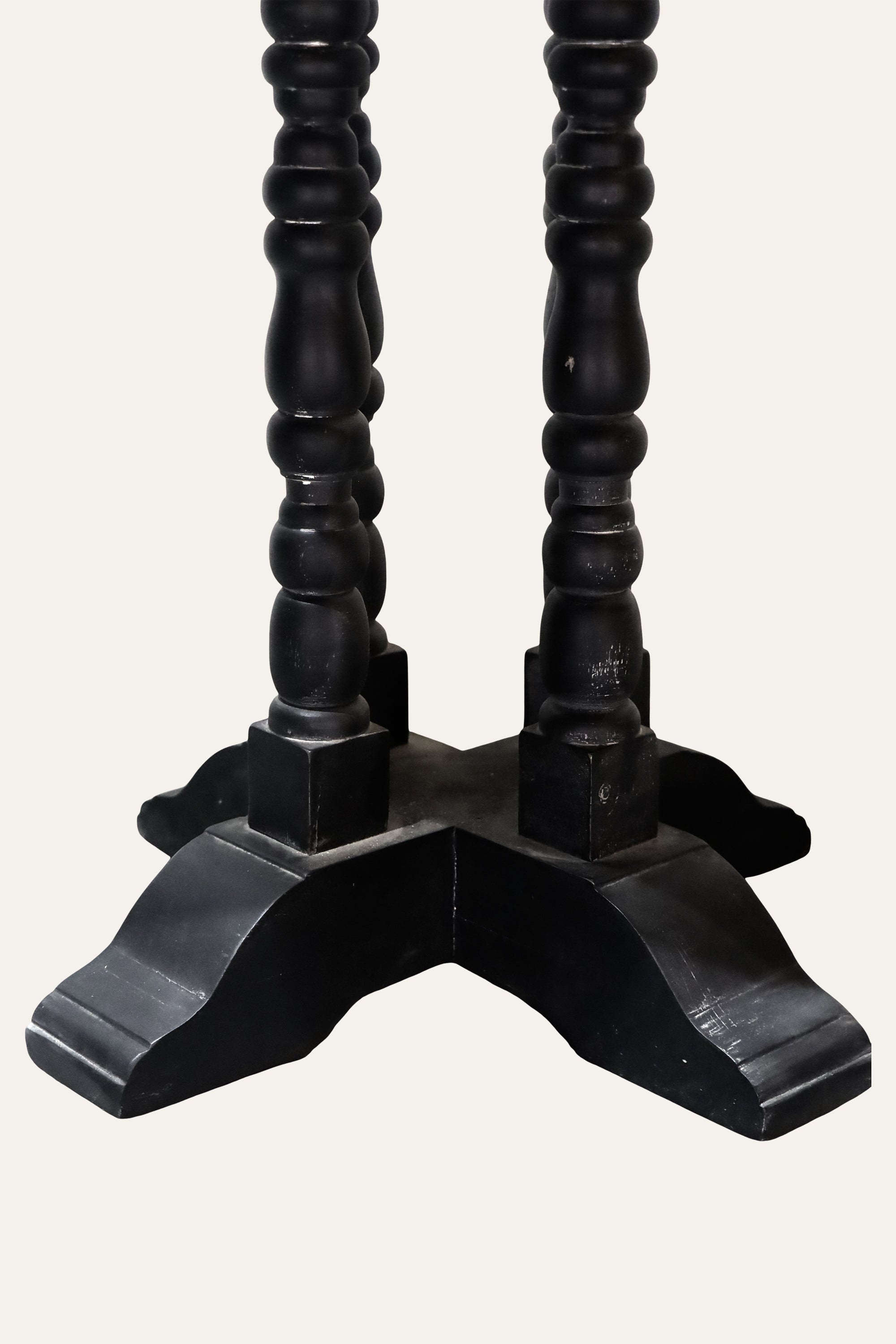 Black Turned Leg Round Side Table