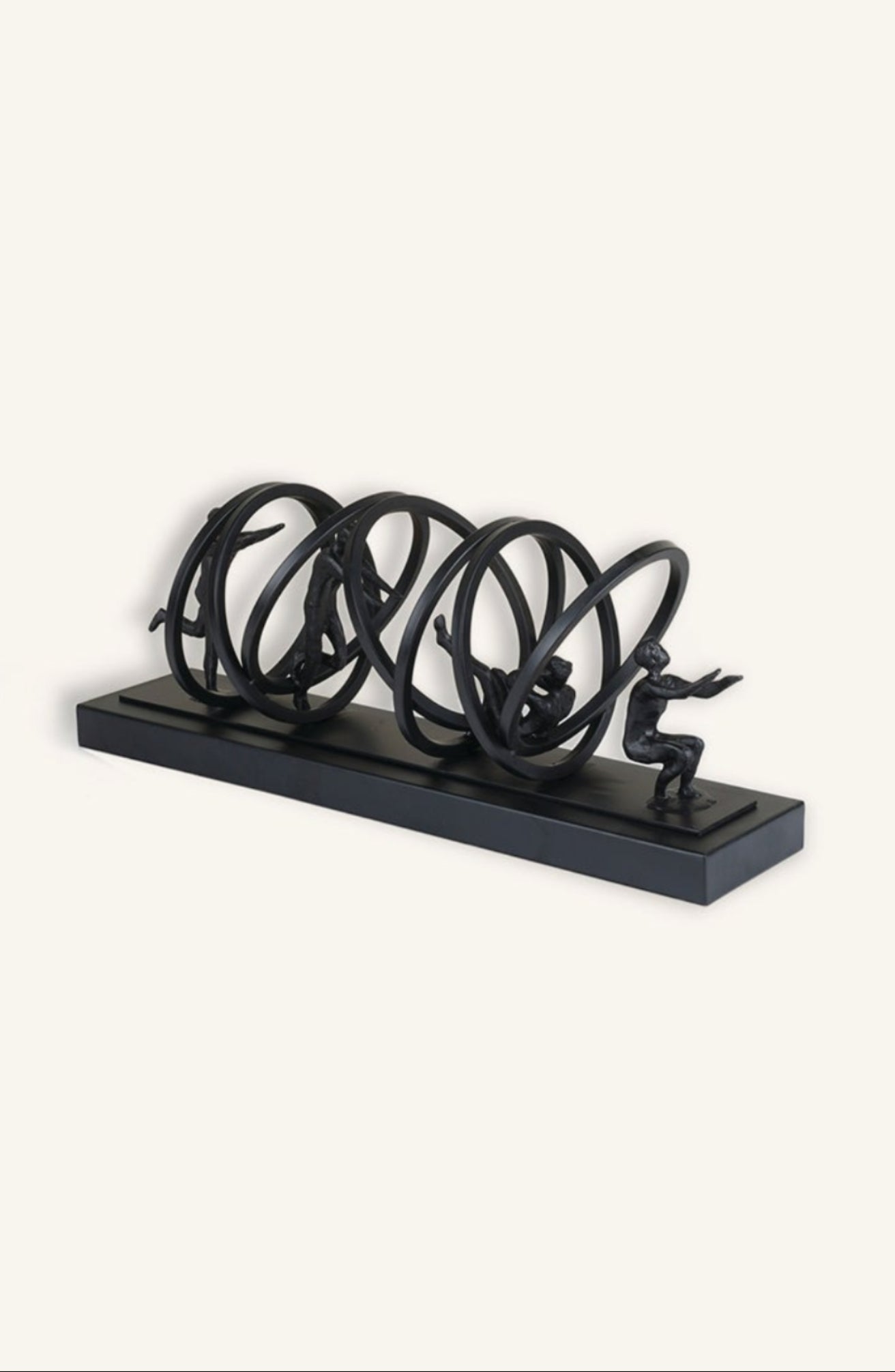 Infinite Loop Metal Table Décor