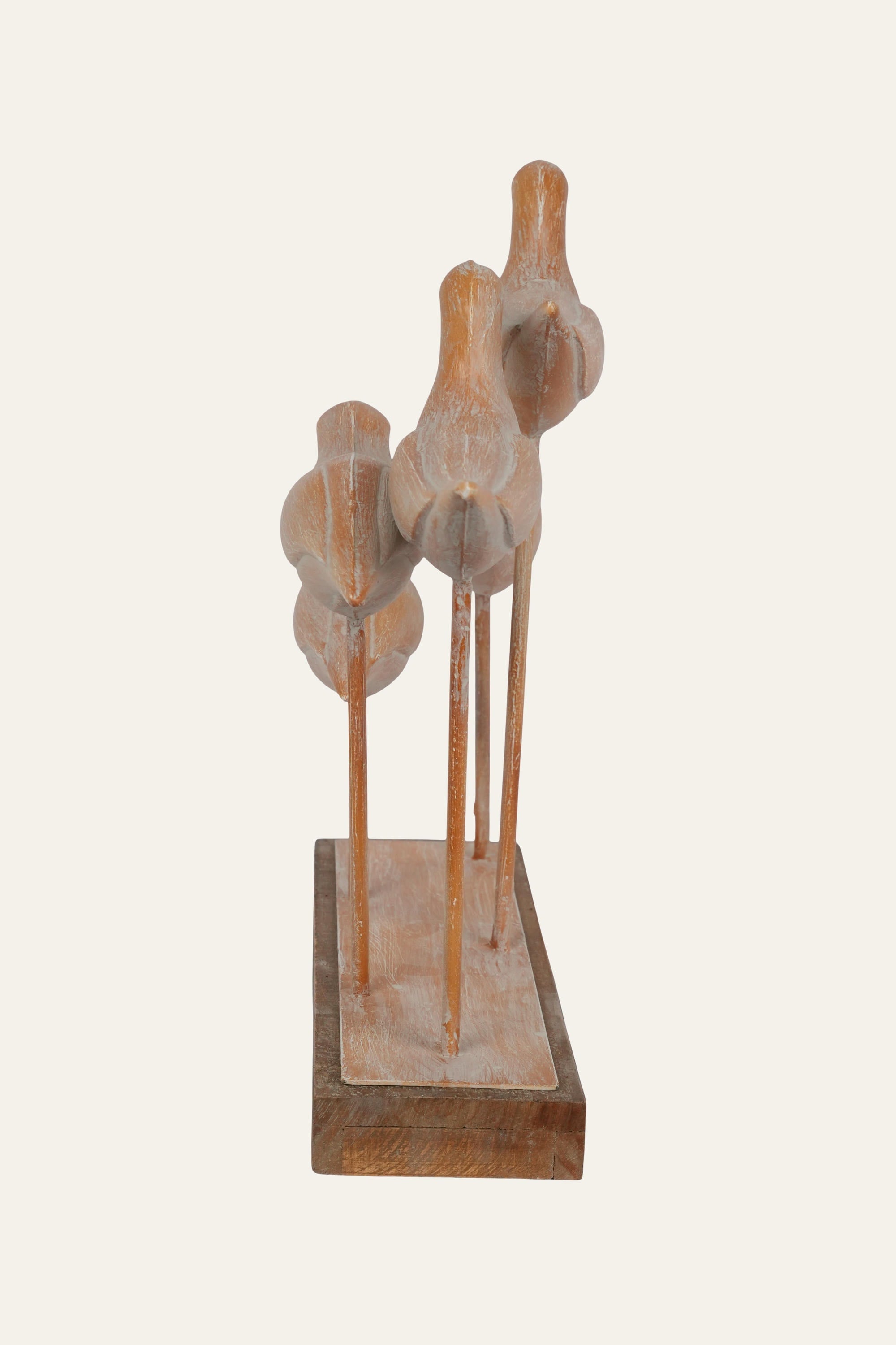 Modern bird sculpture with elegant detailing
