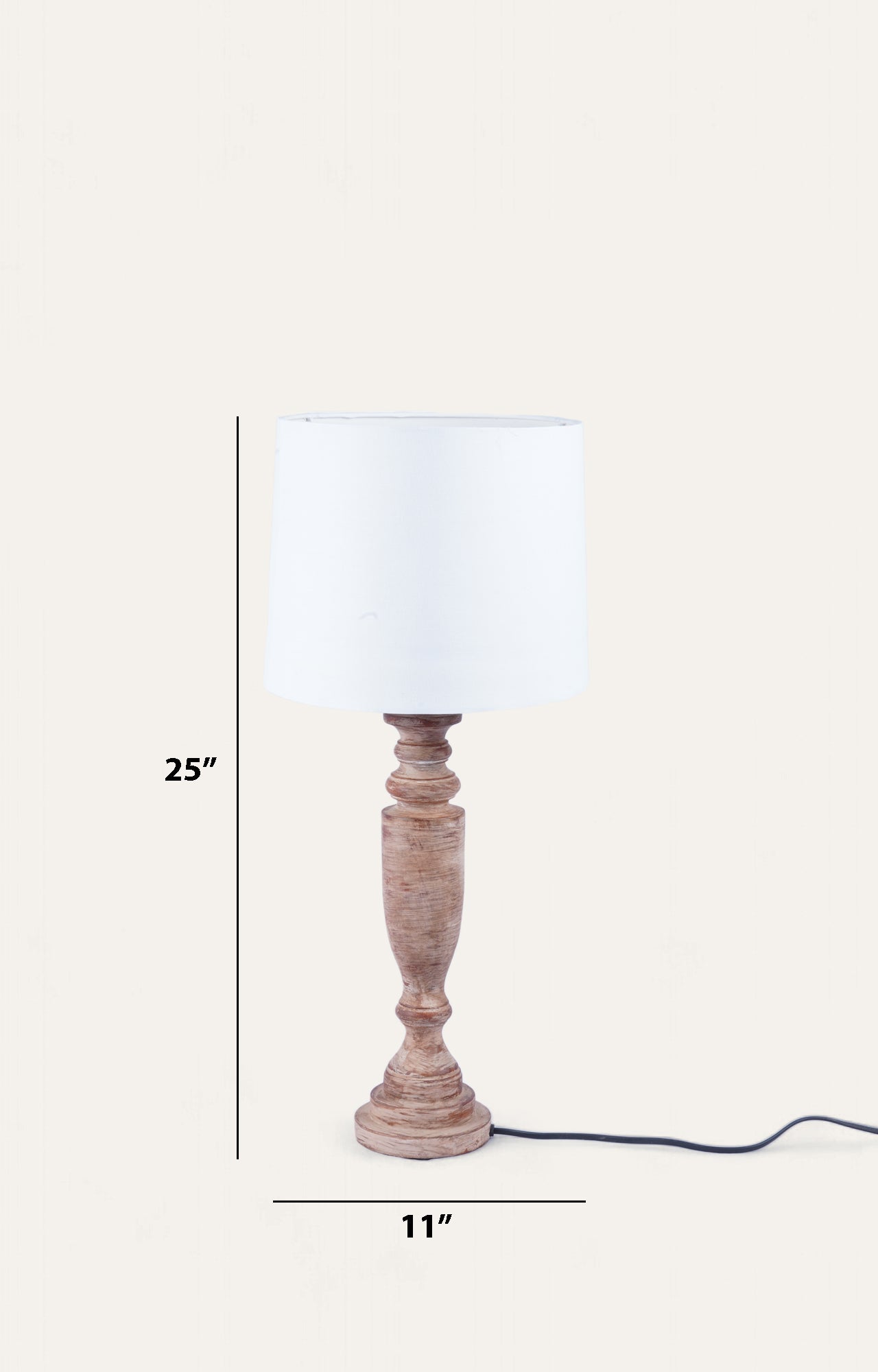Pillar_table_lamp_in_wood_size