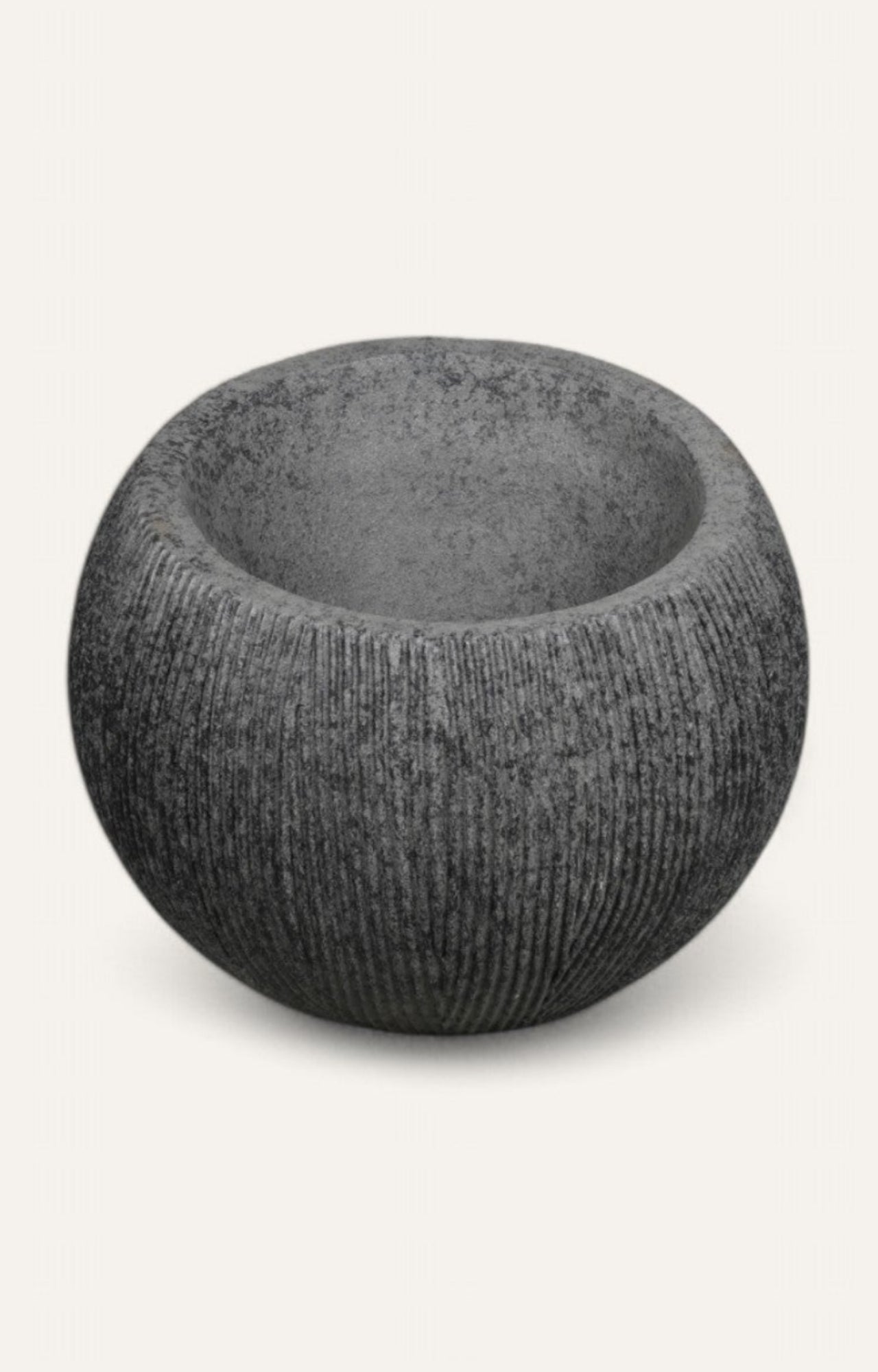 Ribbed Sphere Planter
