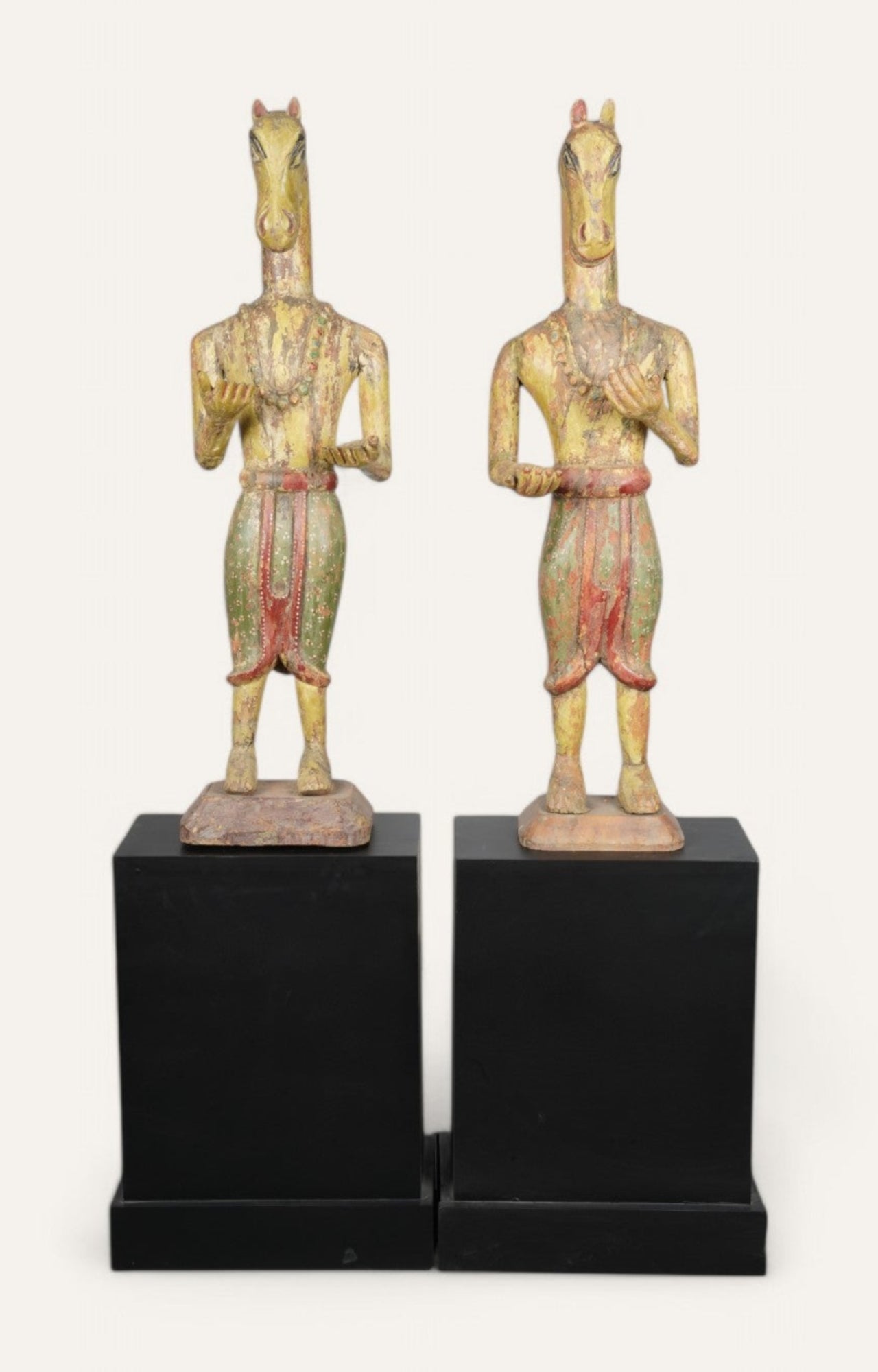 dwarpal statue