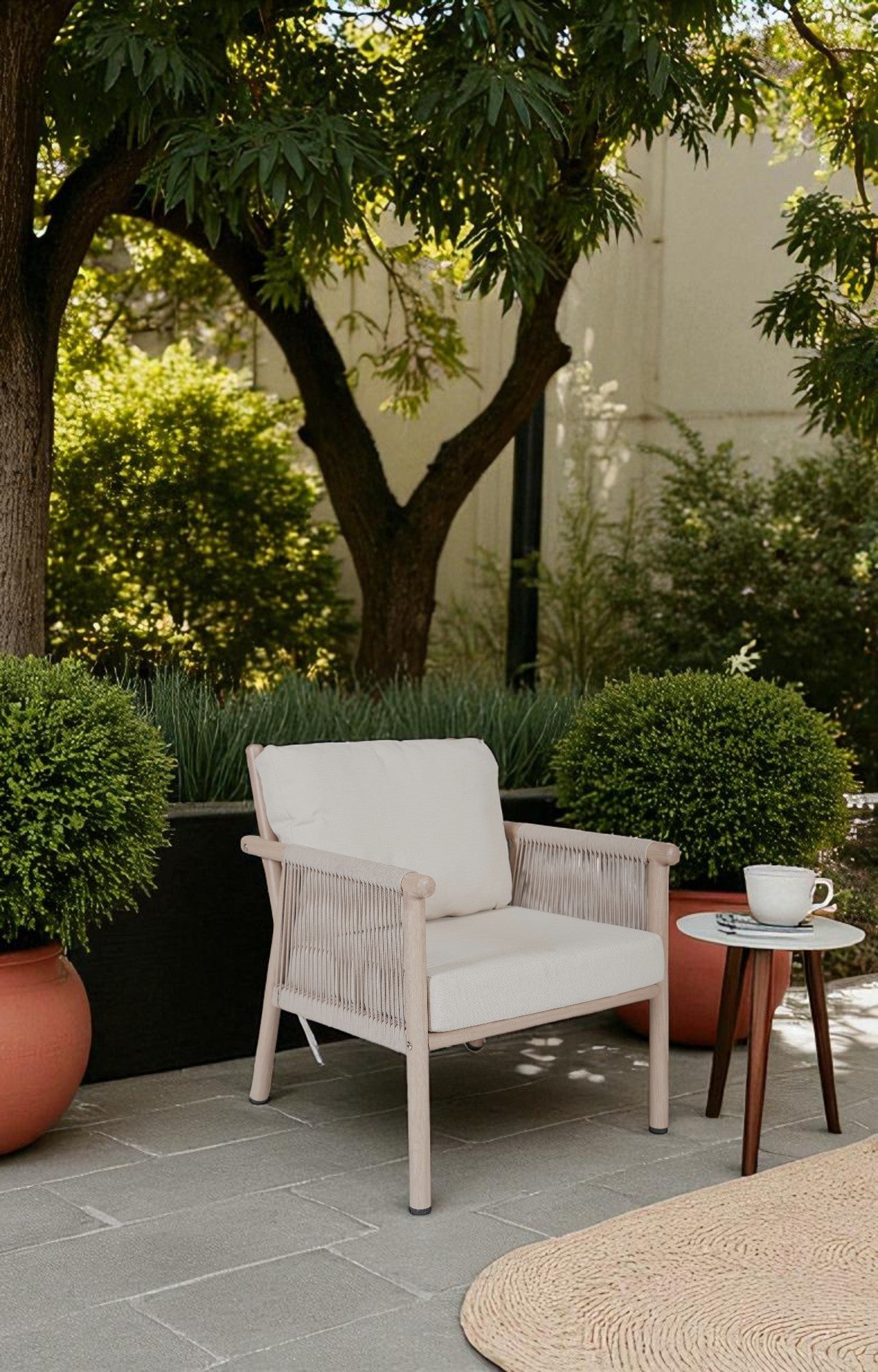 Tranquil Metal and Nylon Ropes 1 Seater Outdoor Armchair