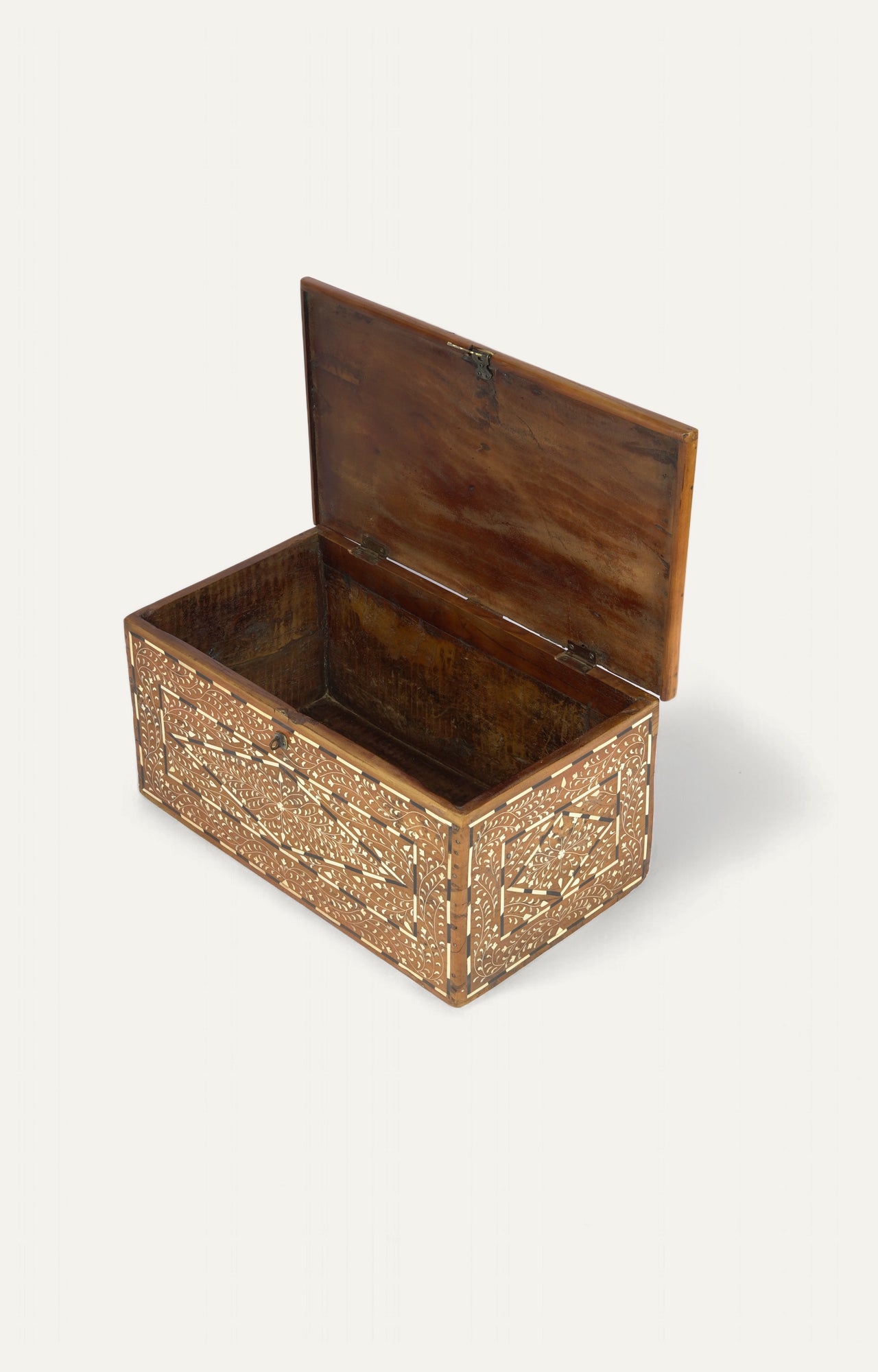 The King's Decorative Wooden Box_6