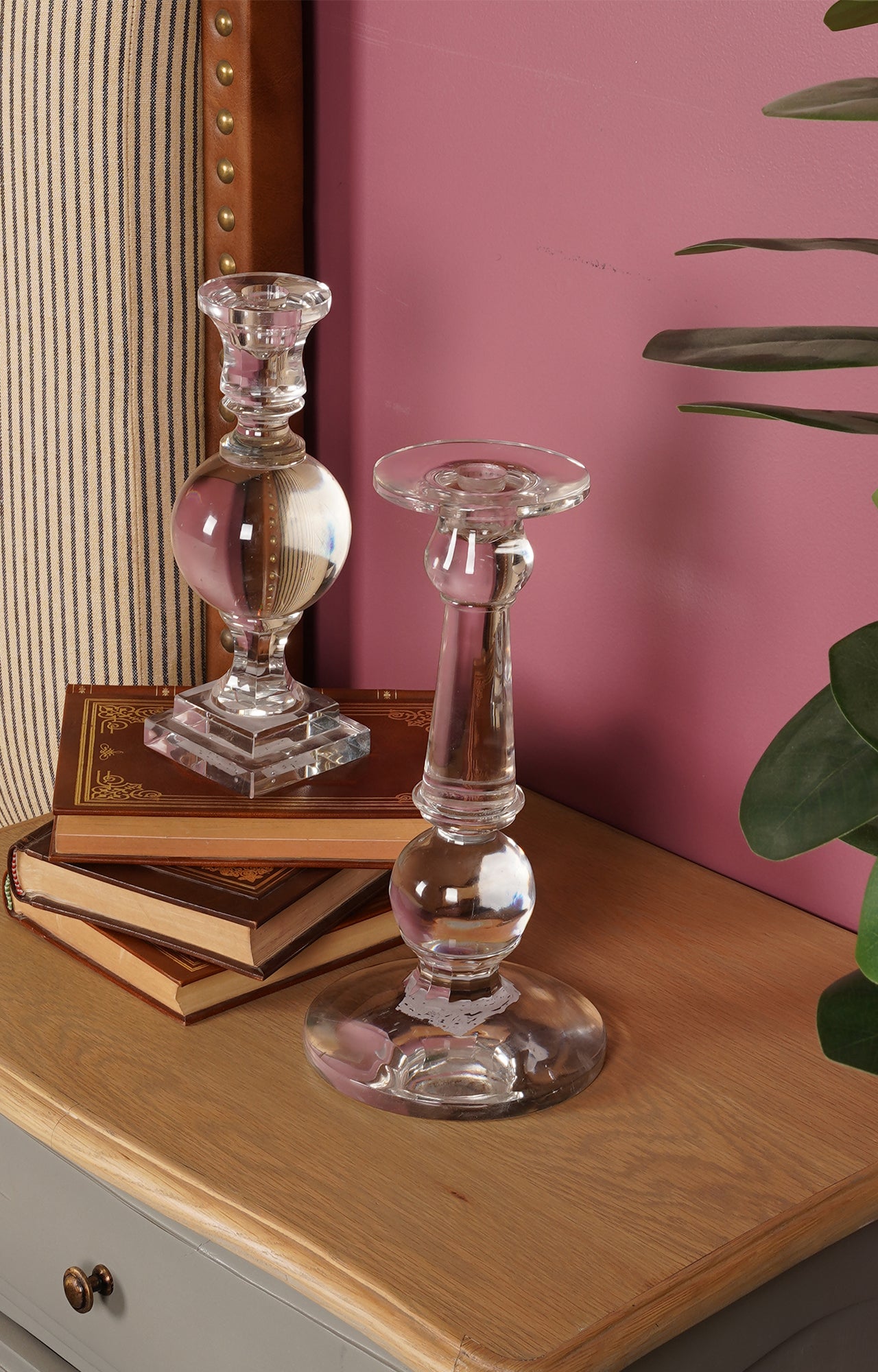 Orb Glass Taper Holder