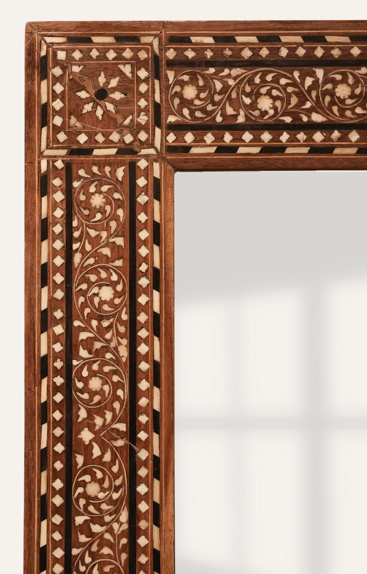Handcrafted Inlay Rectangular Mirror Frame