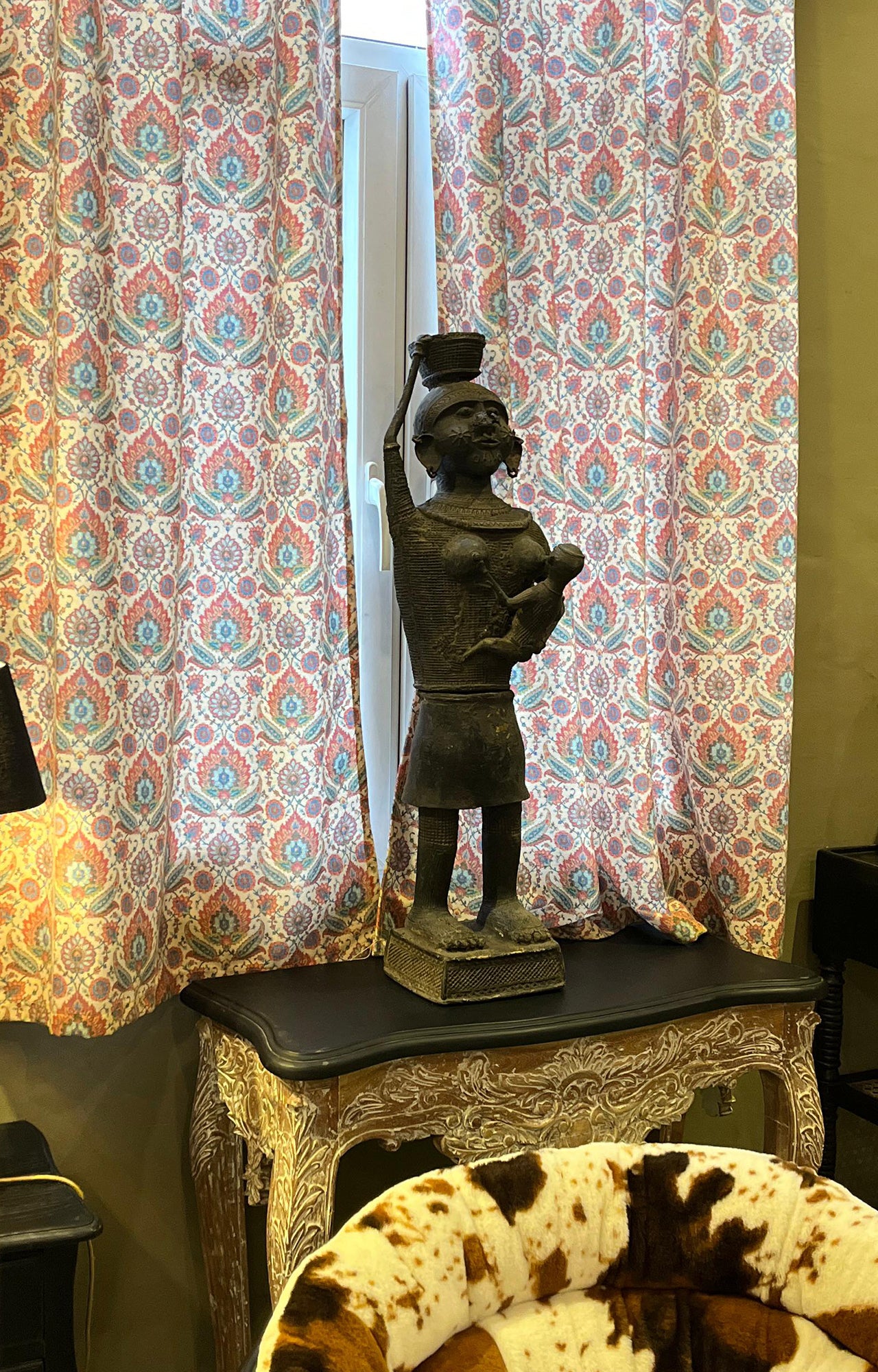 Dhokra Mother with Child Traditional Brass Home Décor