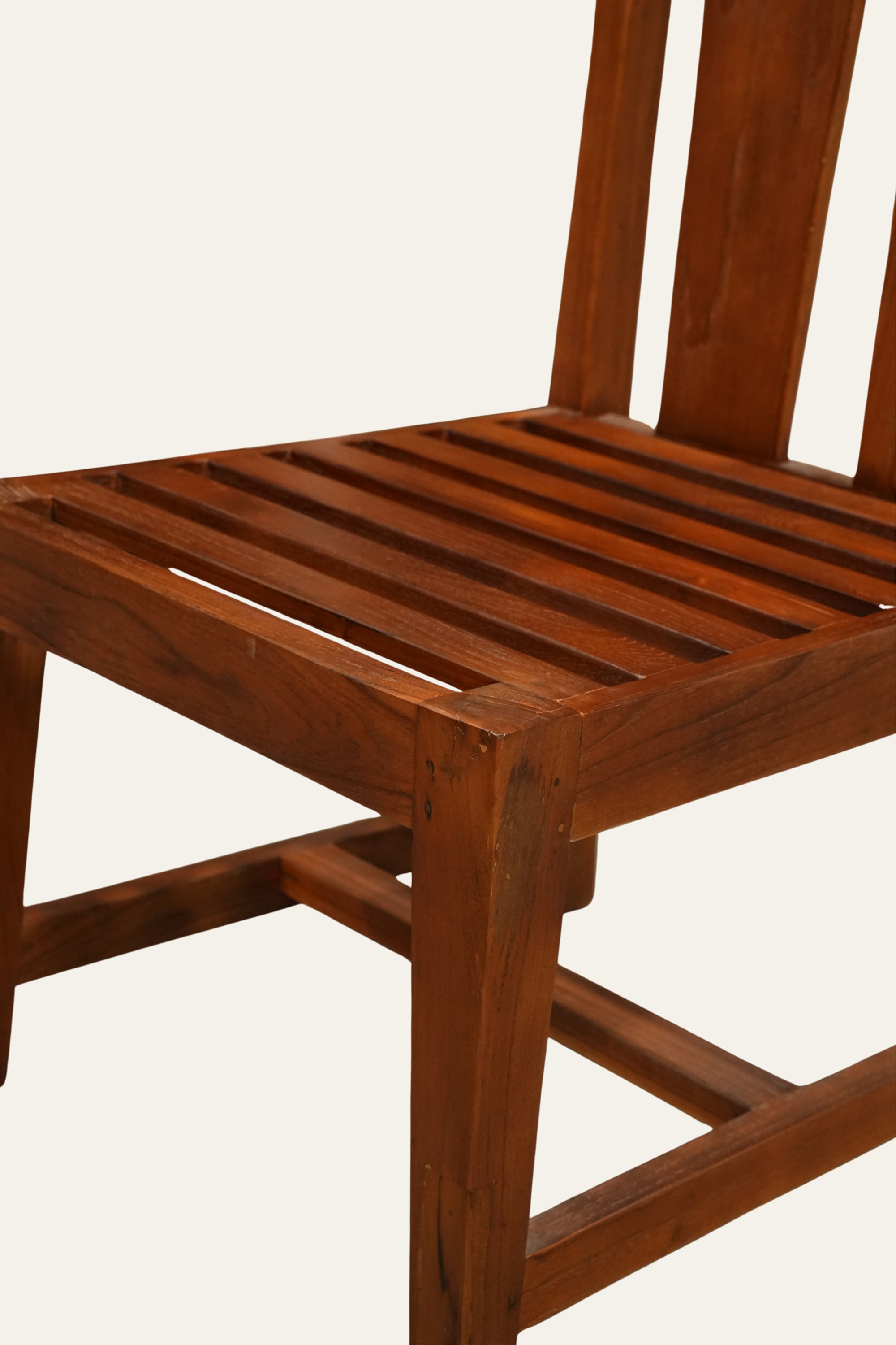Slatted Solid Wood Dining Chair for Homes