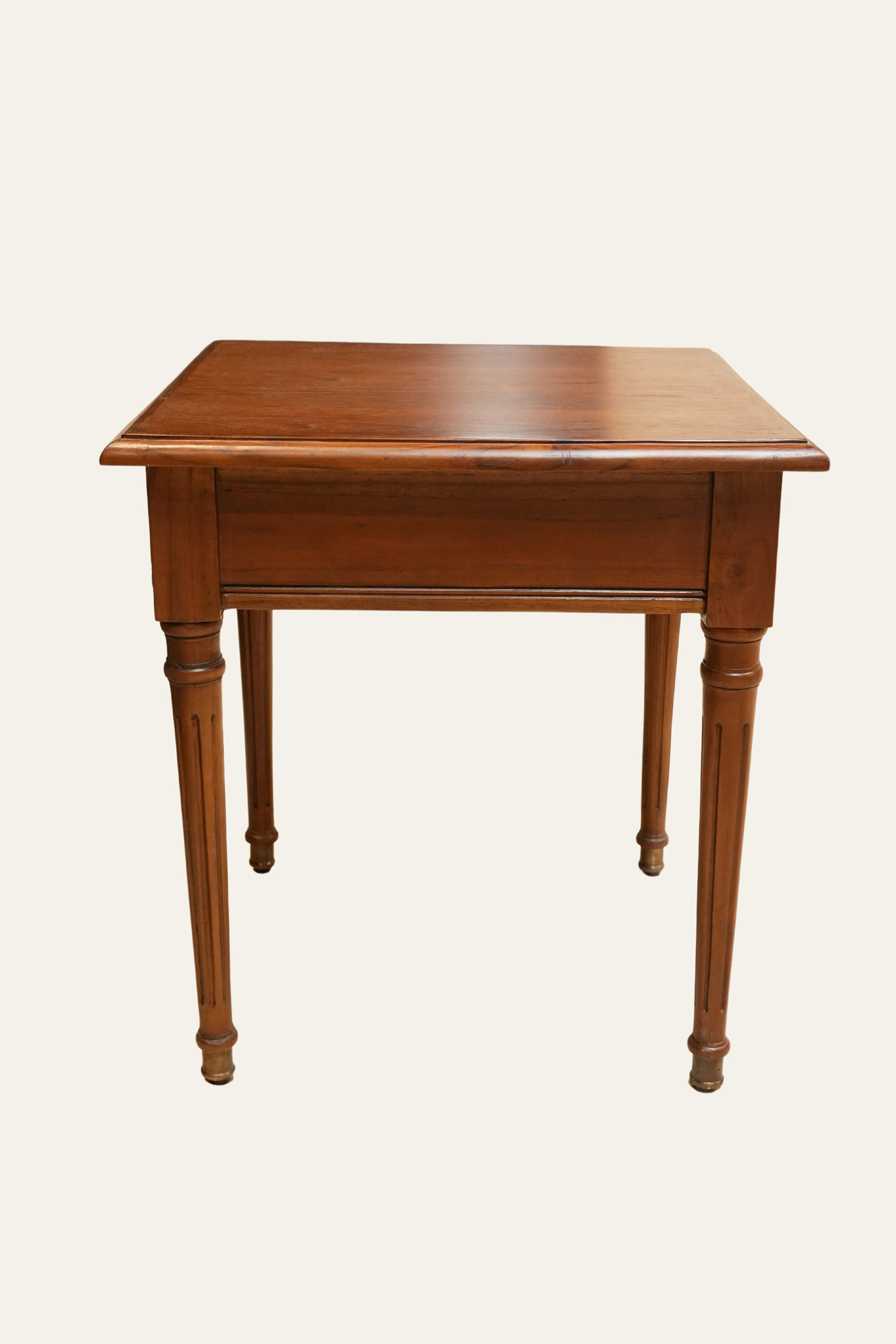 Compact Wooden Bedside Table with Storage Drawer