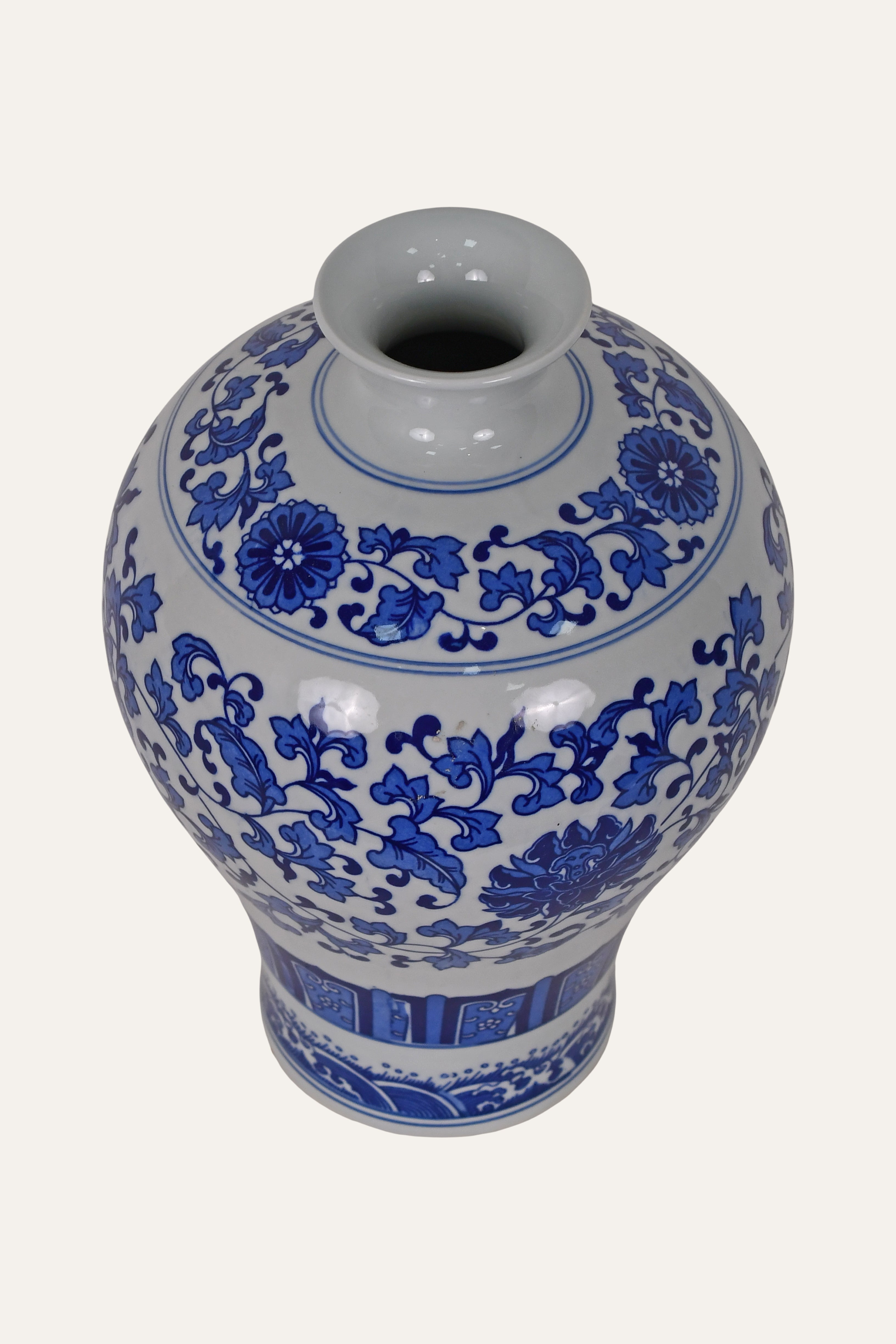 Porcelain Chinoiserie Urn Vase