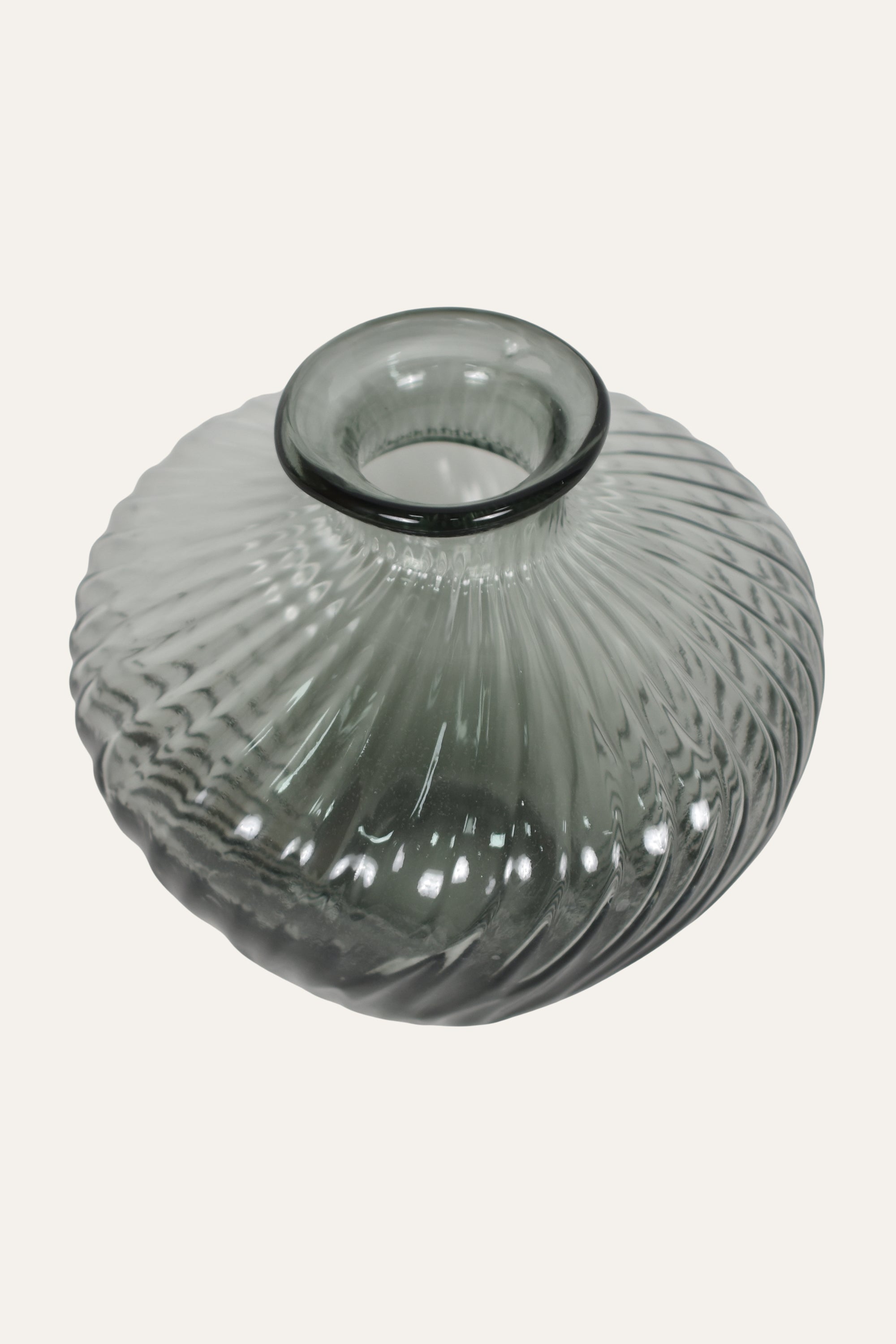 Clear glass vase